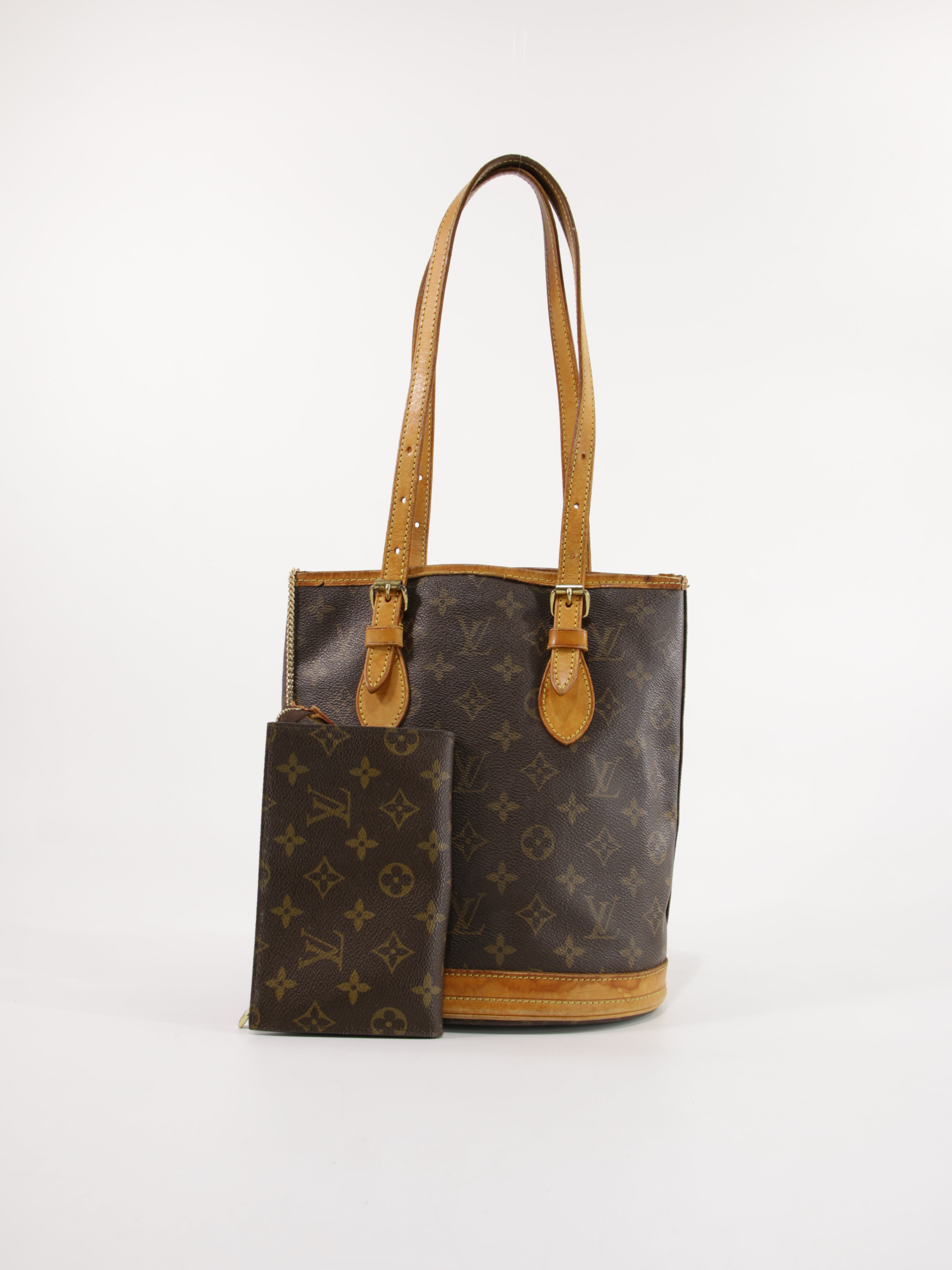 Louis Vuitton - Buckettasku