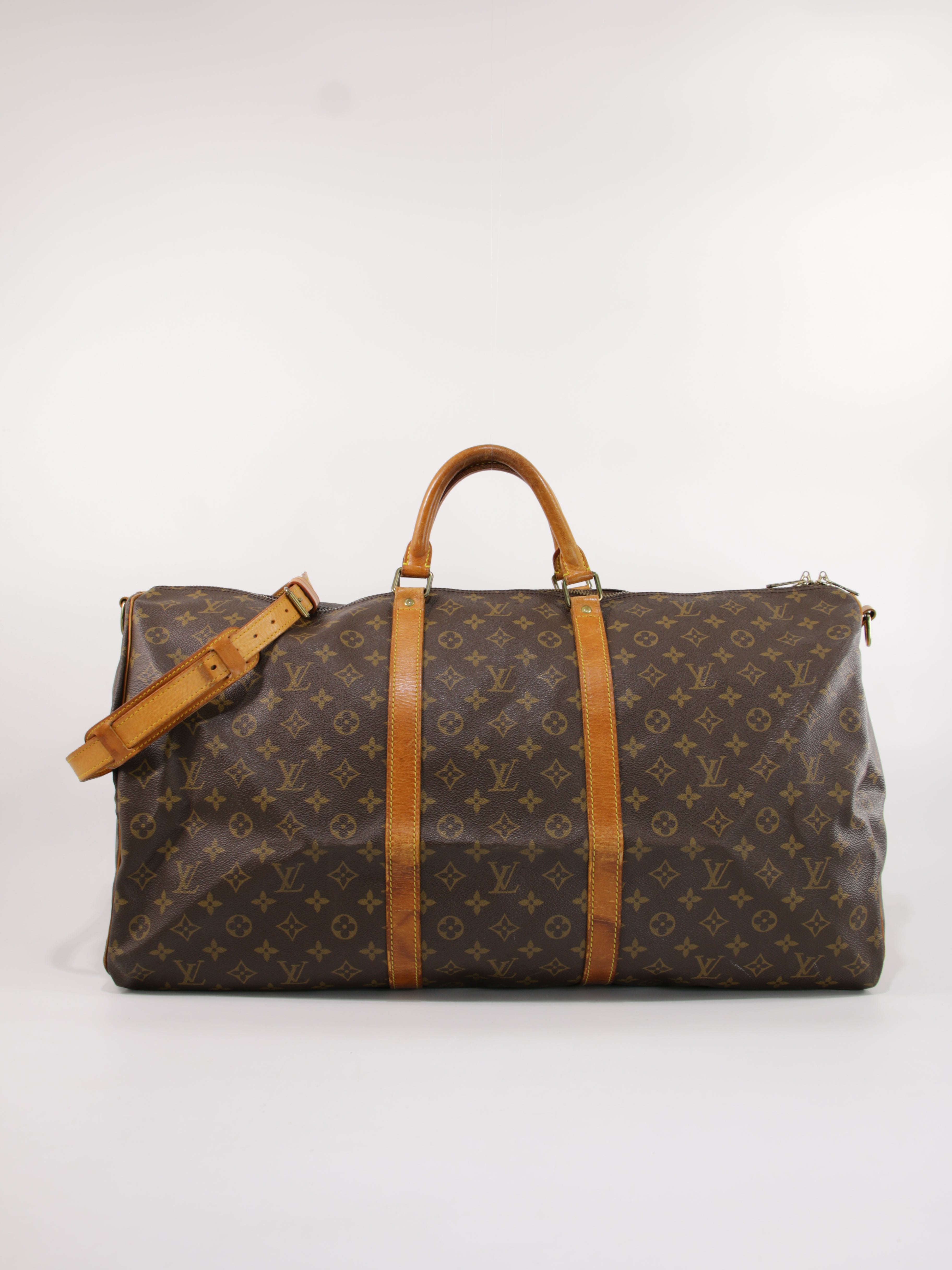 LOUIS VUITTON MATKATAVARAT