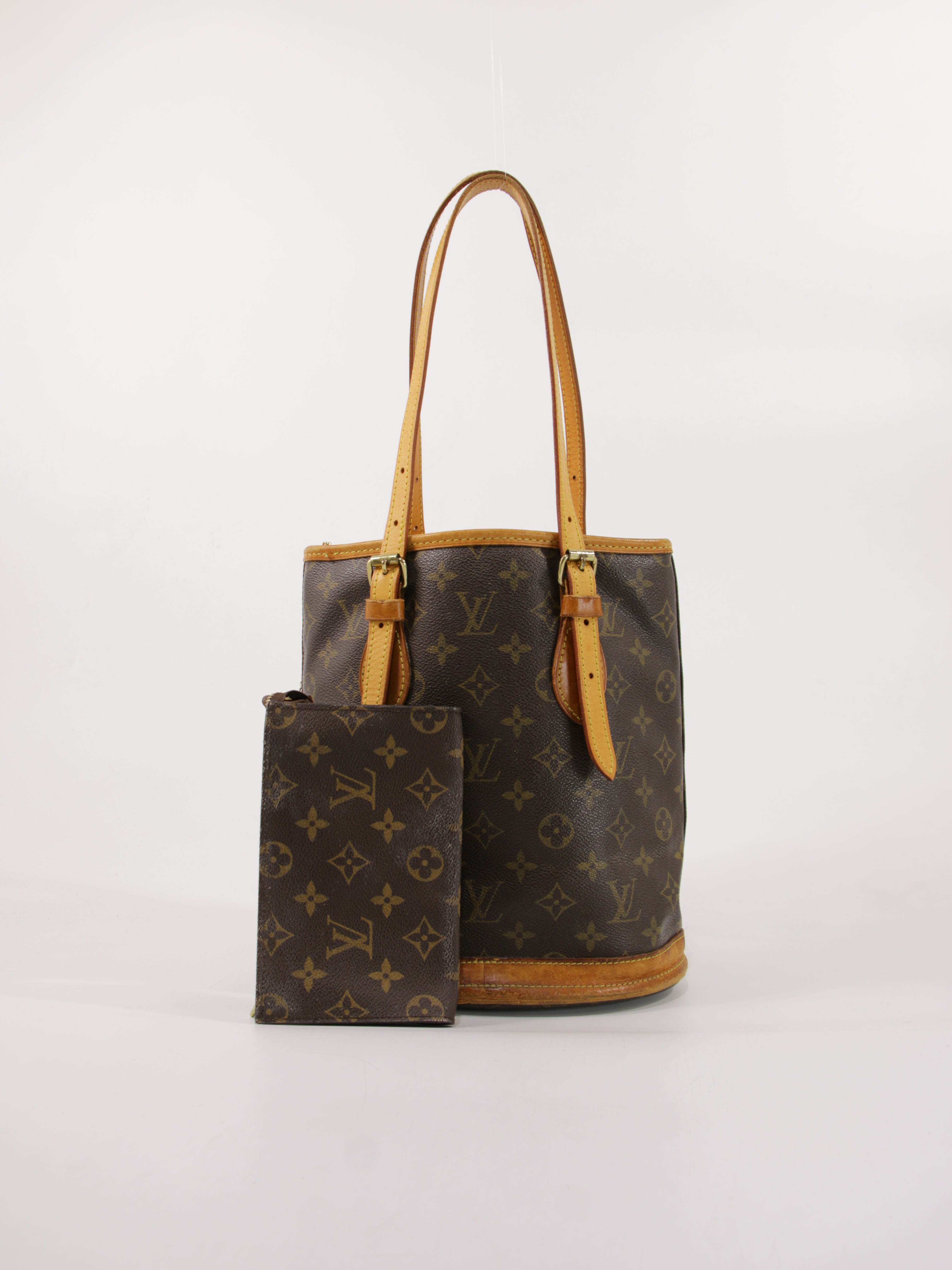 Louis Vuitton - Buckettasku