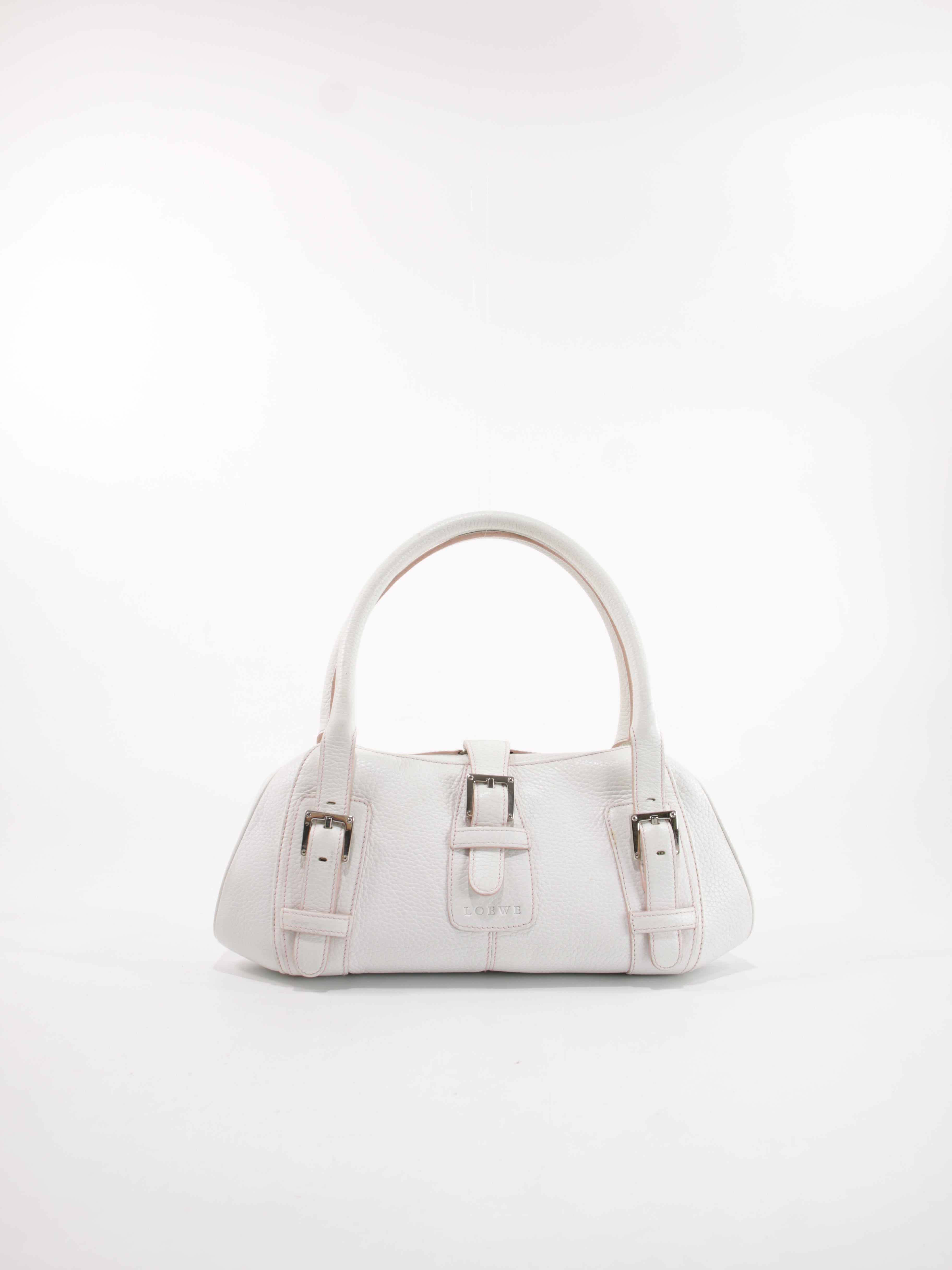 LOEWE LAUKUT