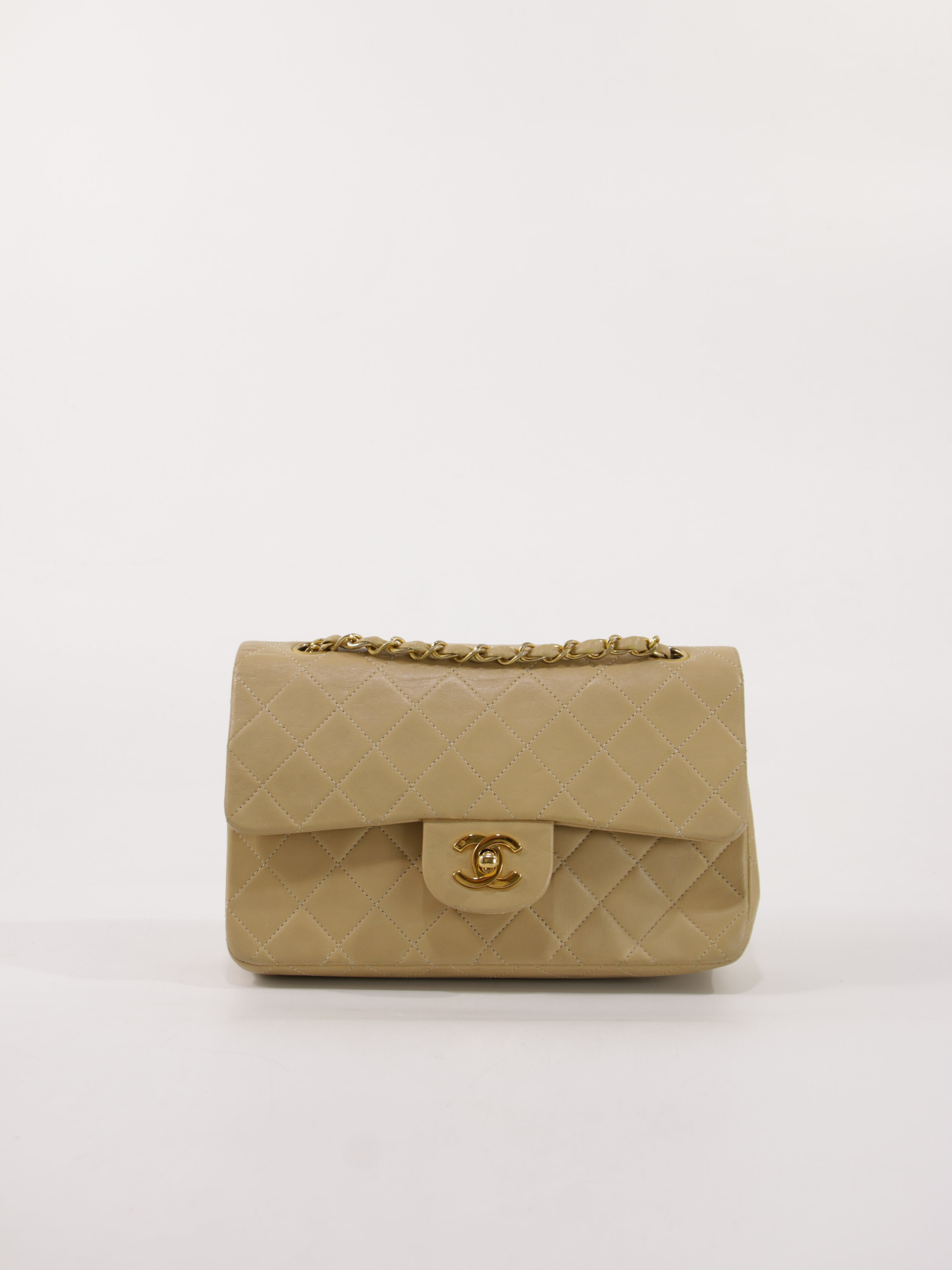 CHANEL PIENI KLASSINEN LÄPPÄ