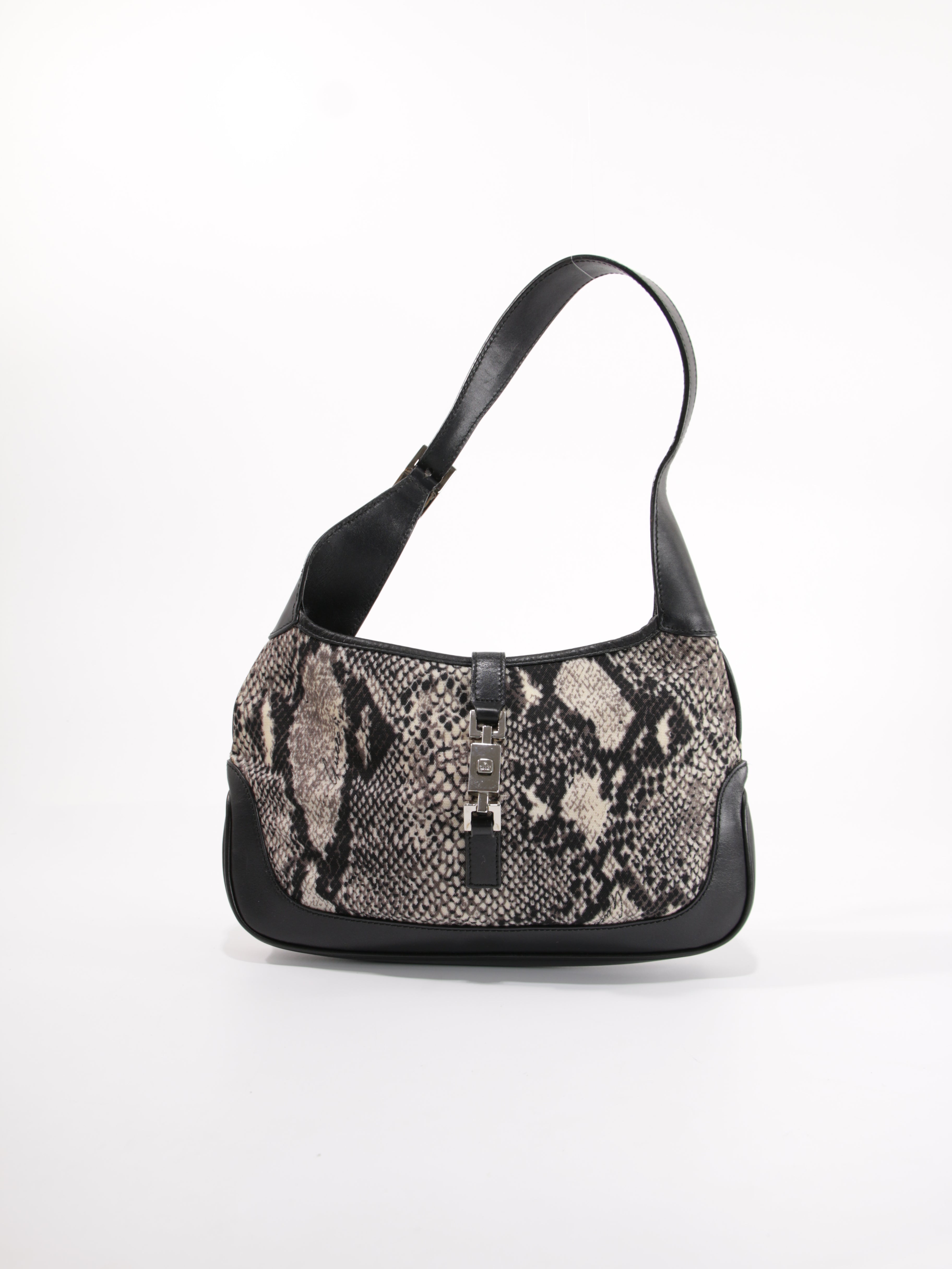 Laukut alle 1000 eur