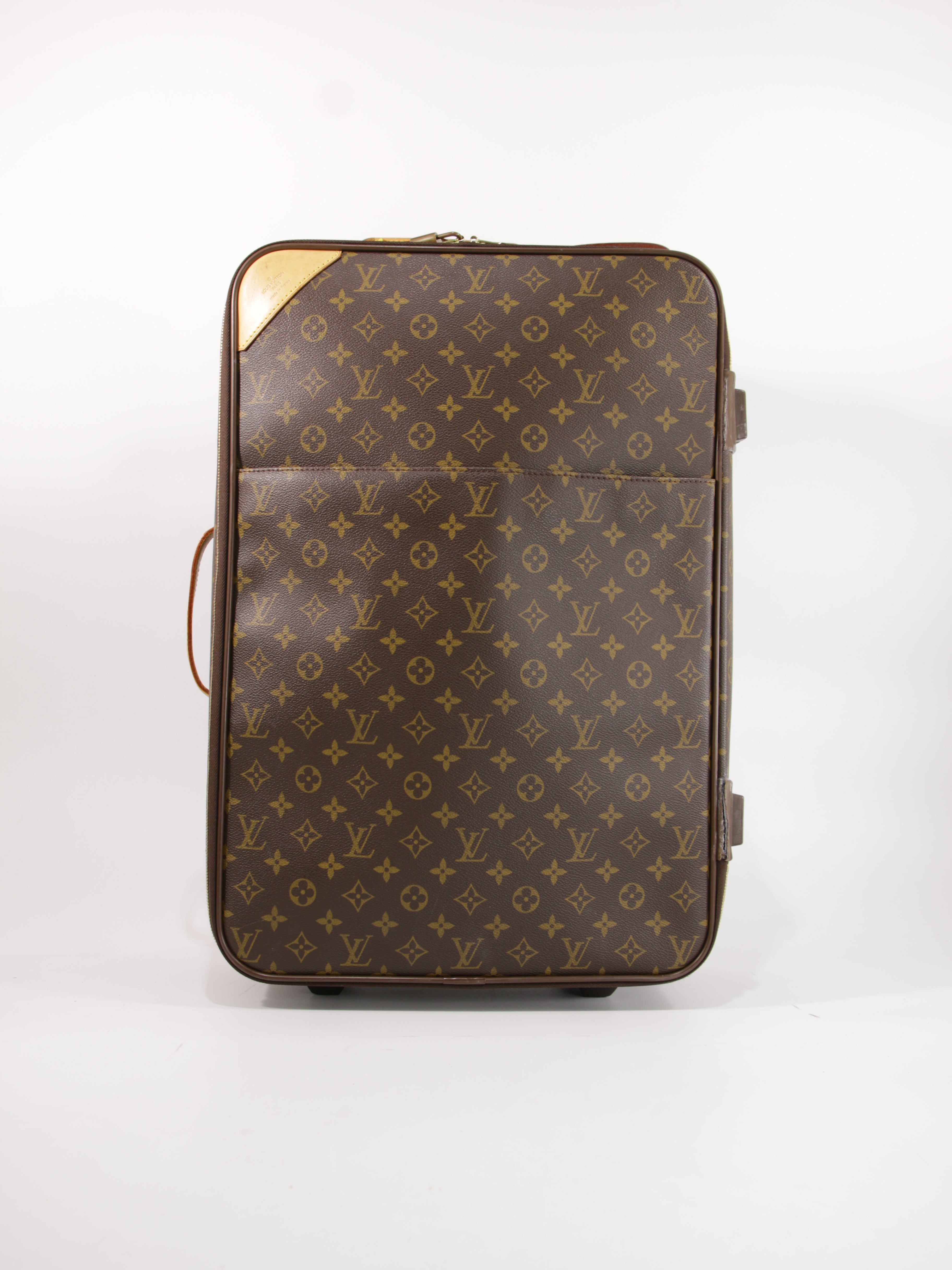 LOUIS VUITTON MATKATAVARAT