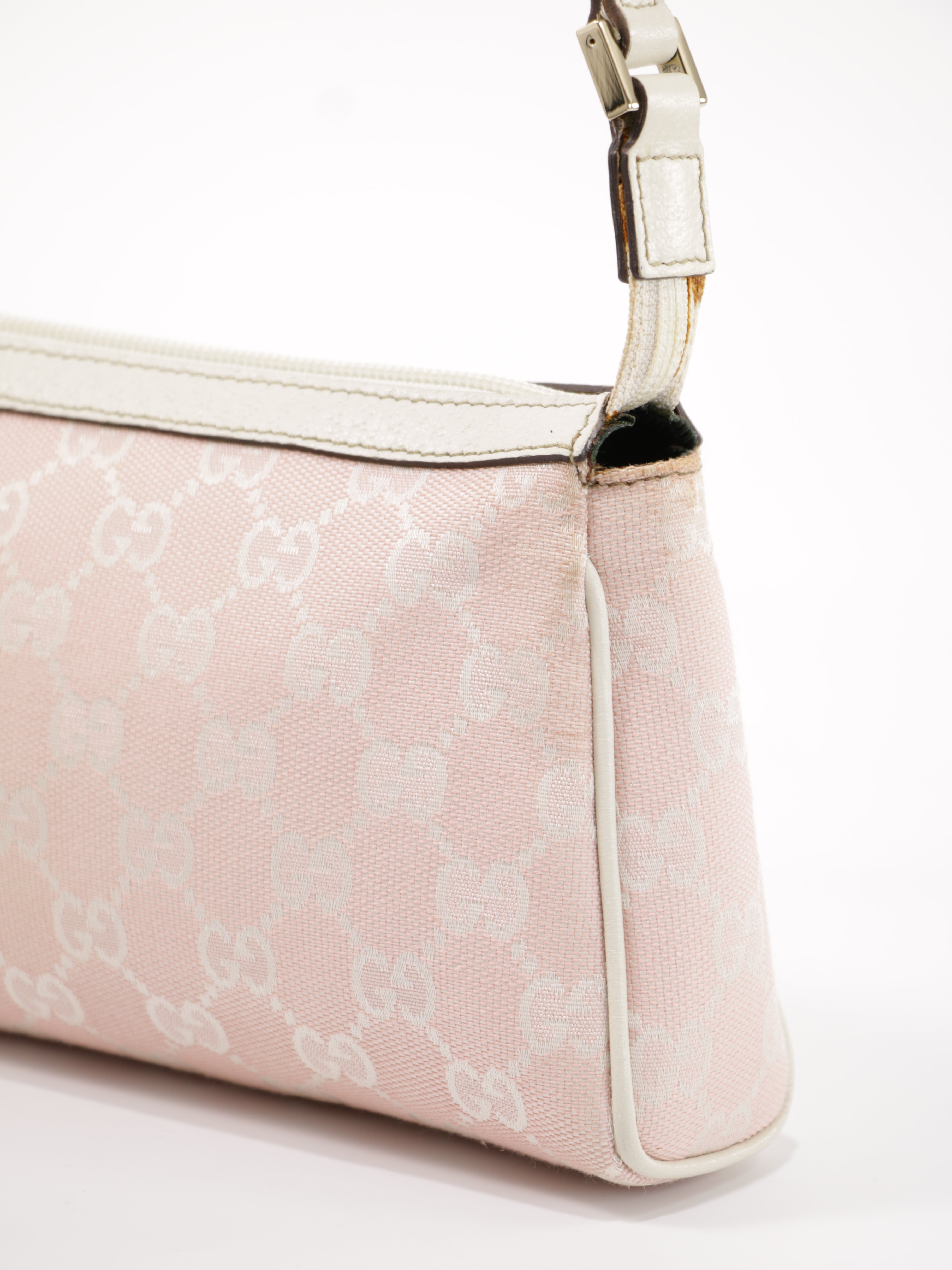 Abbey D-Ring Pochette