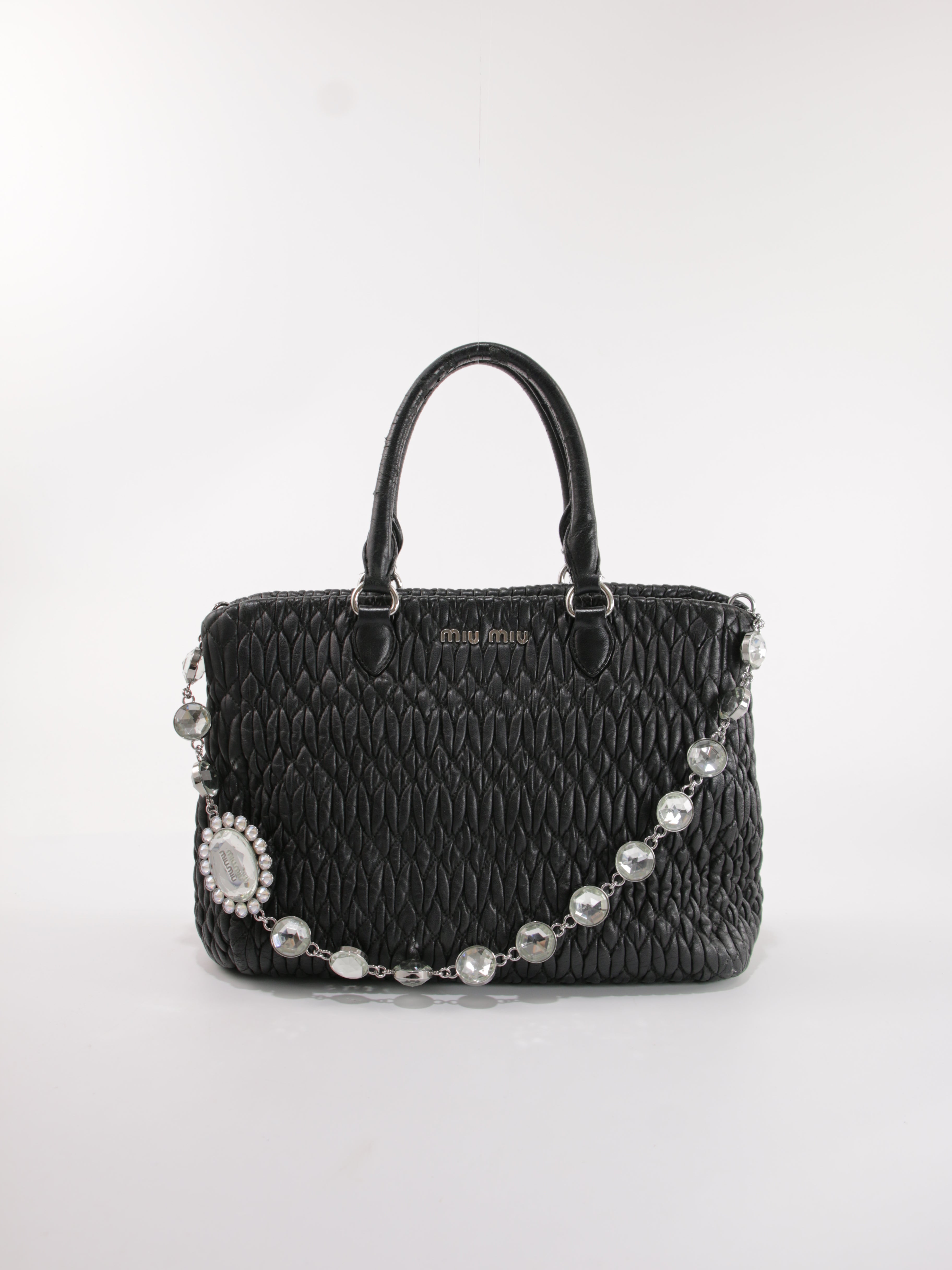 MIU MIU KÄSILAUHKUT