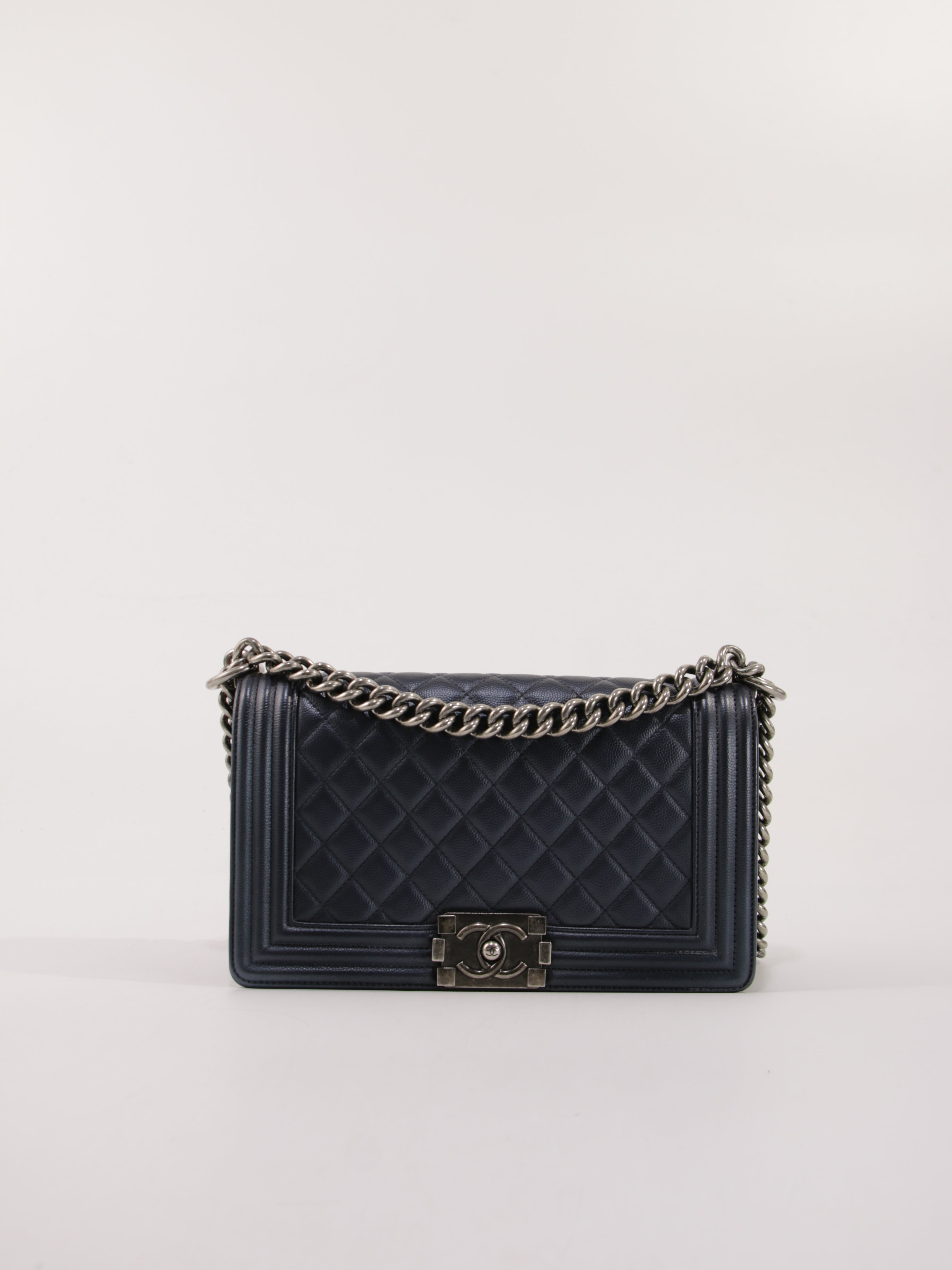 CHANEL - Boy