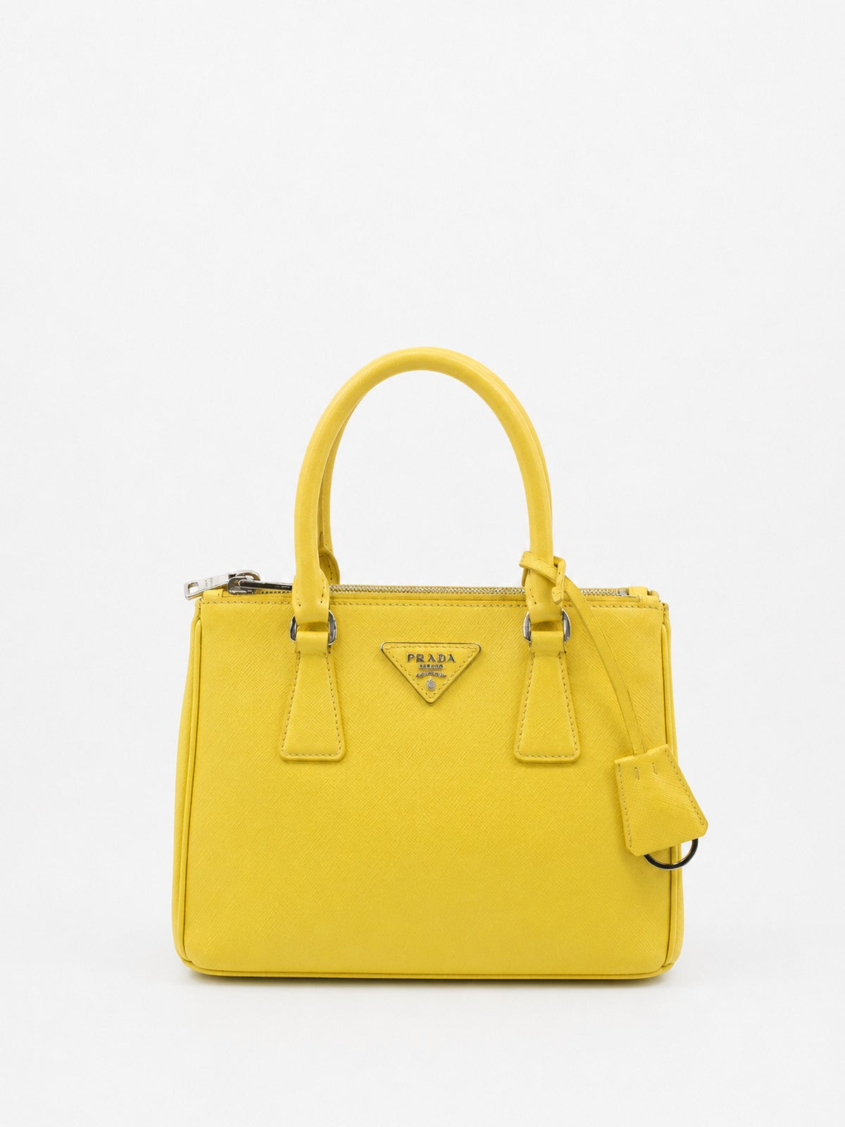 Prada Pieni galleria