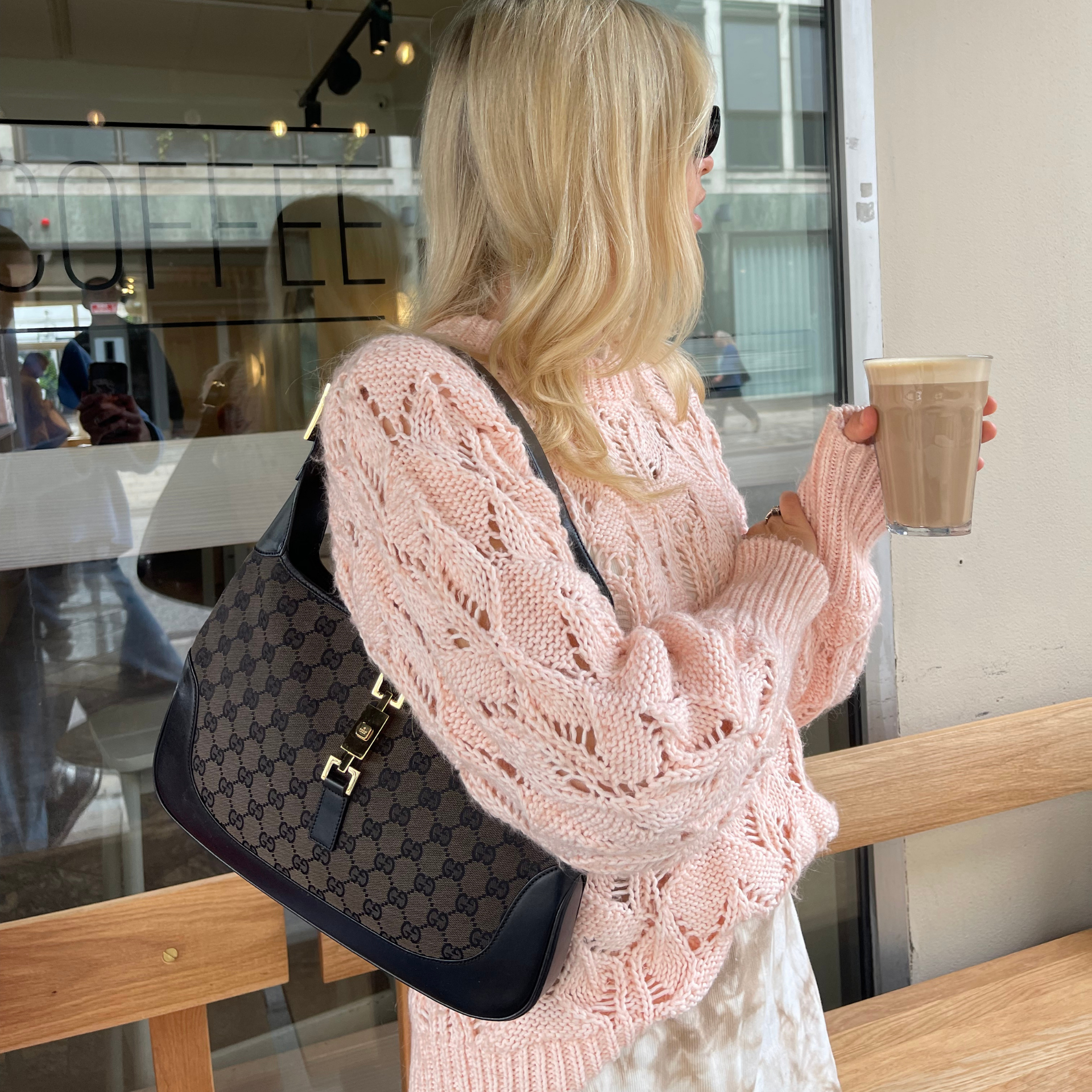 Gucci Medium Jackie Beige Canvas