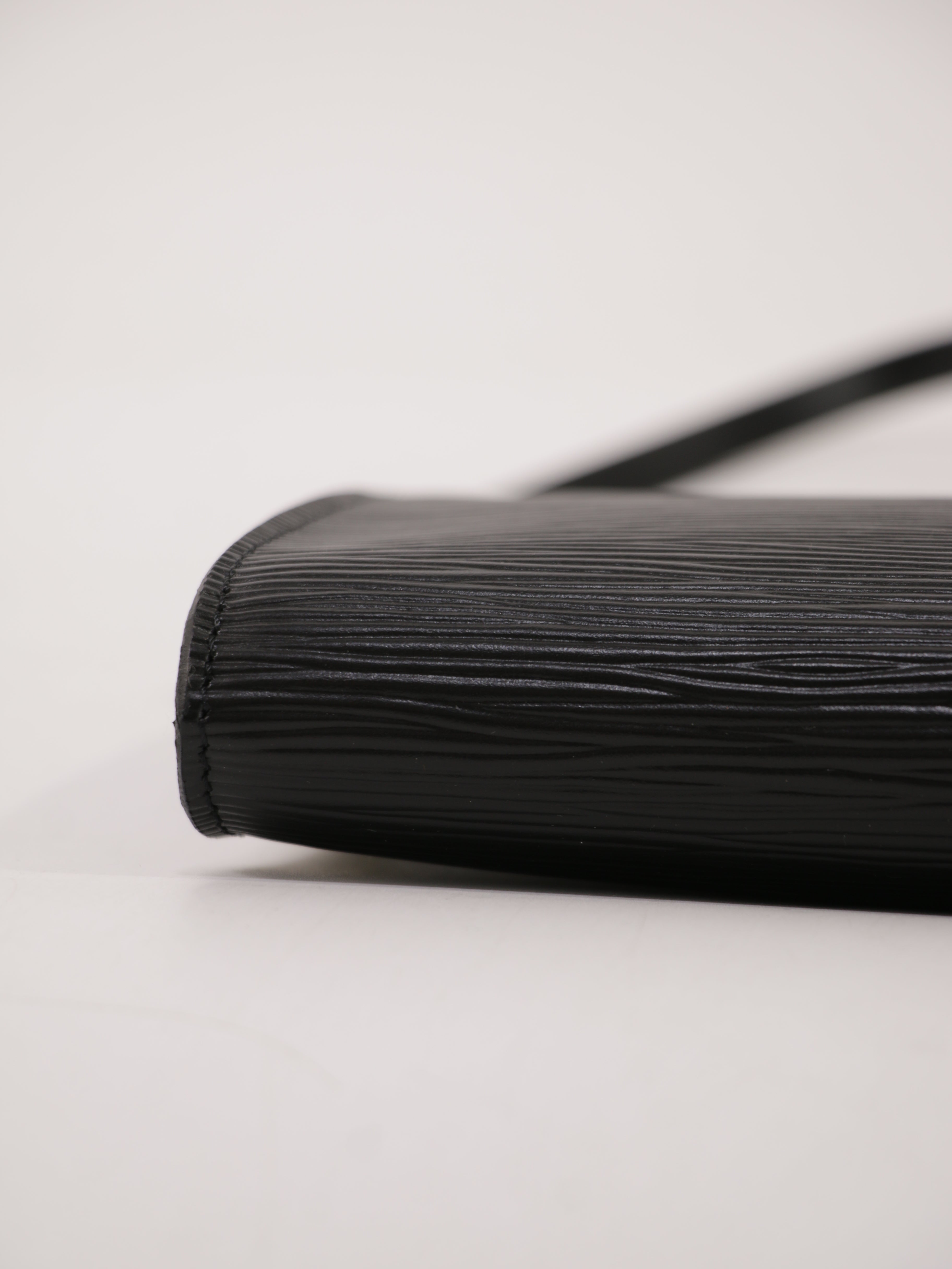 Epi Pochette
