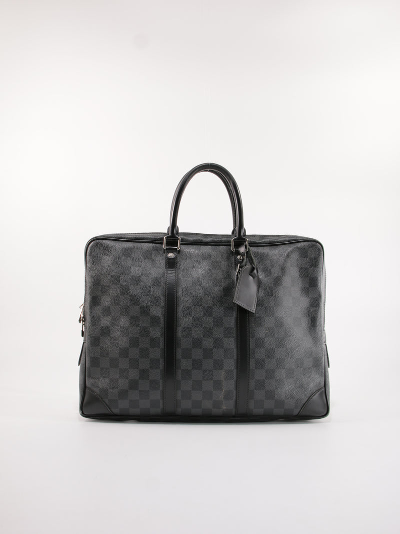LOUIS VUITTON LIIKETASKUT