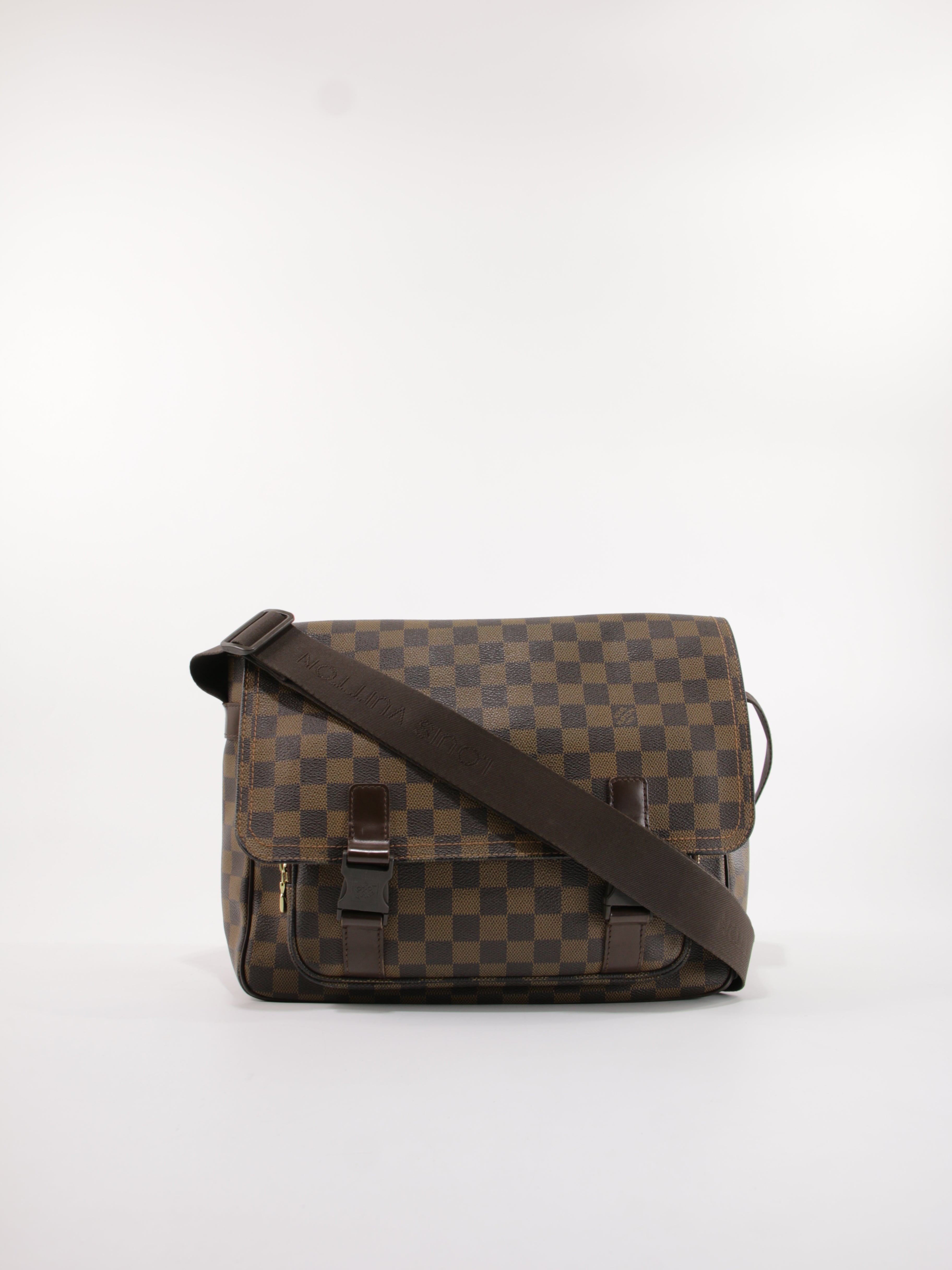 Reporter Melville PM