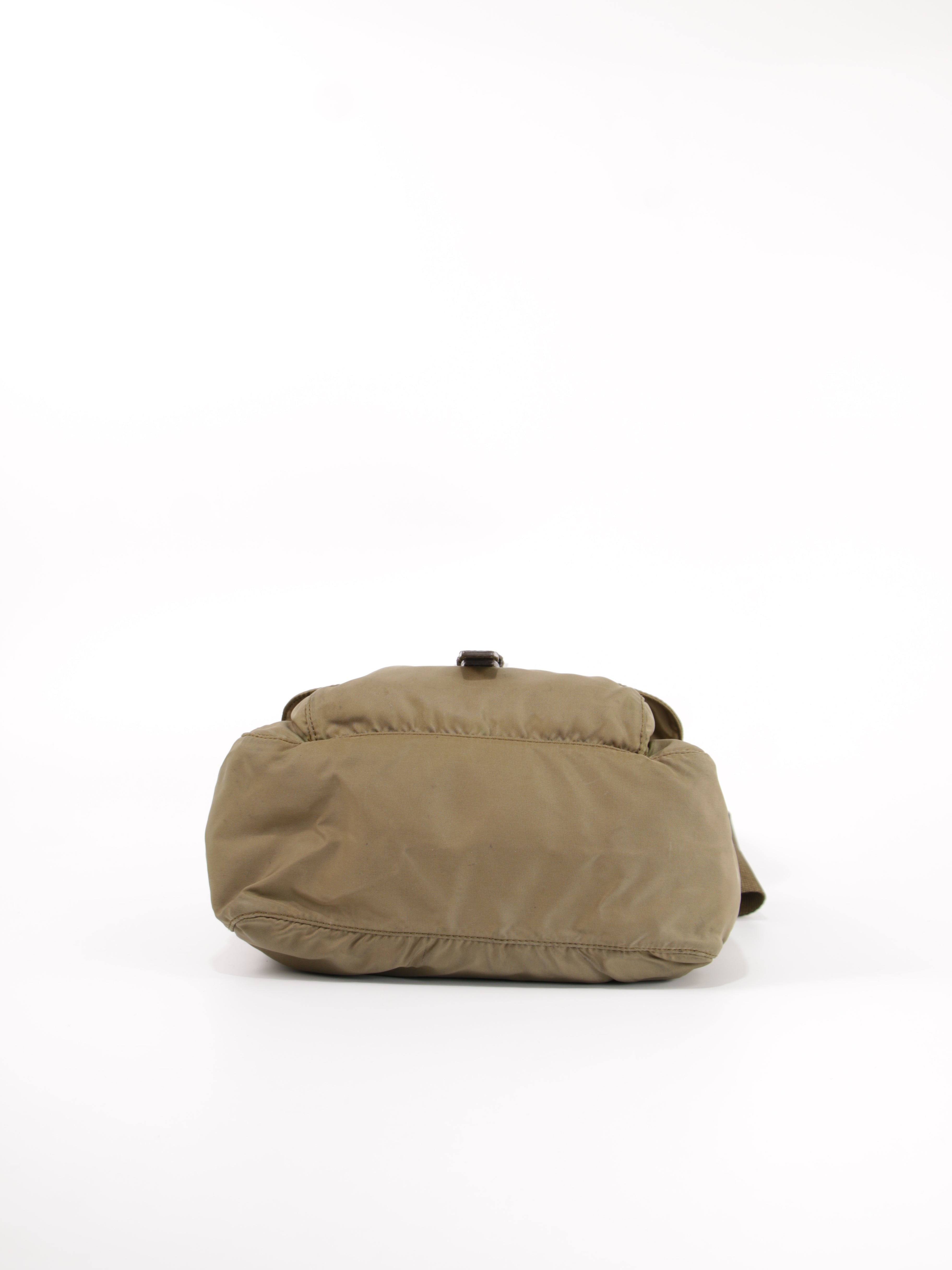 Single Buckle Messenger