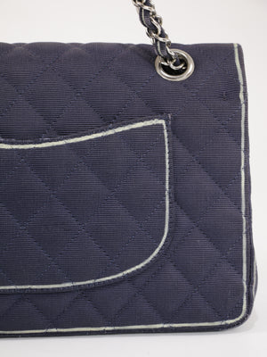Medium Classic Flap