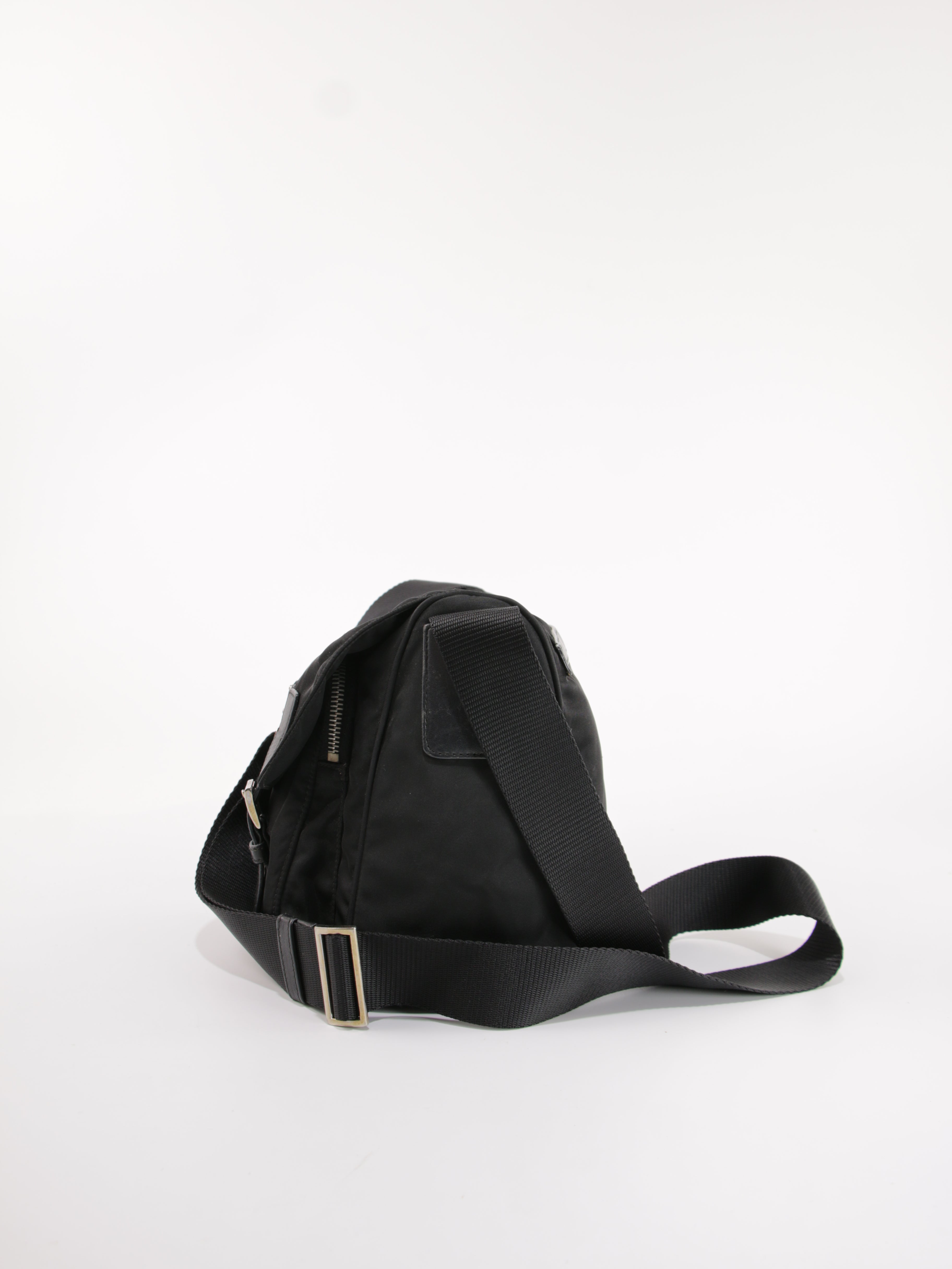 Double Buckle Messenger