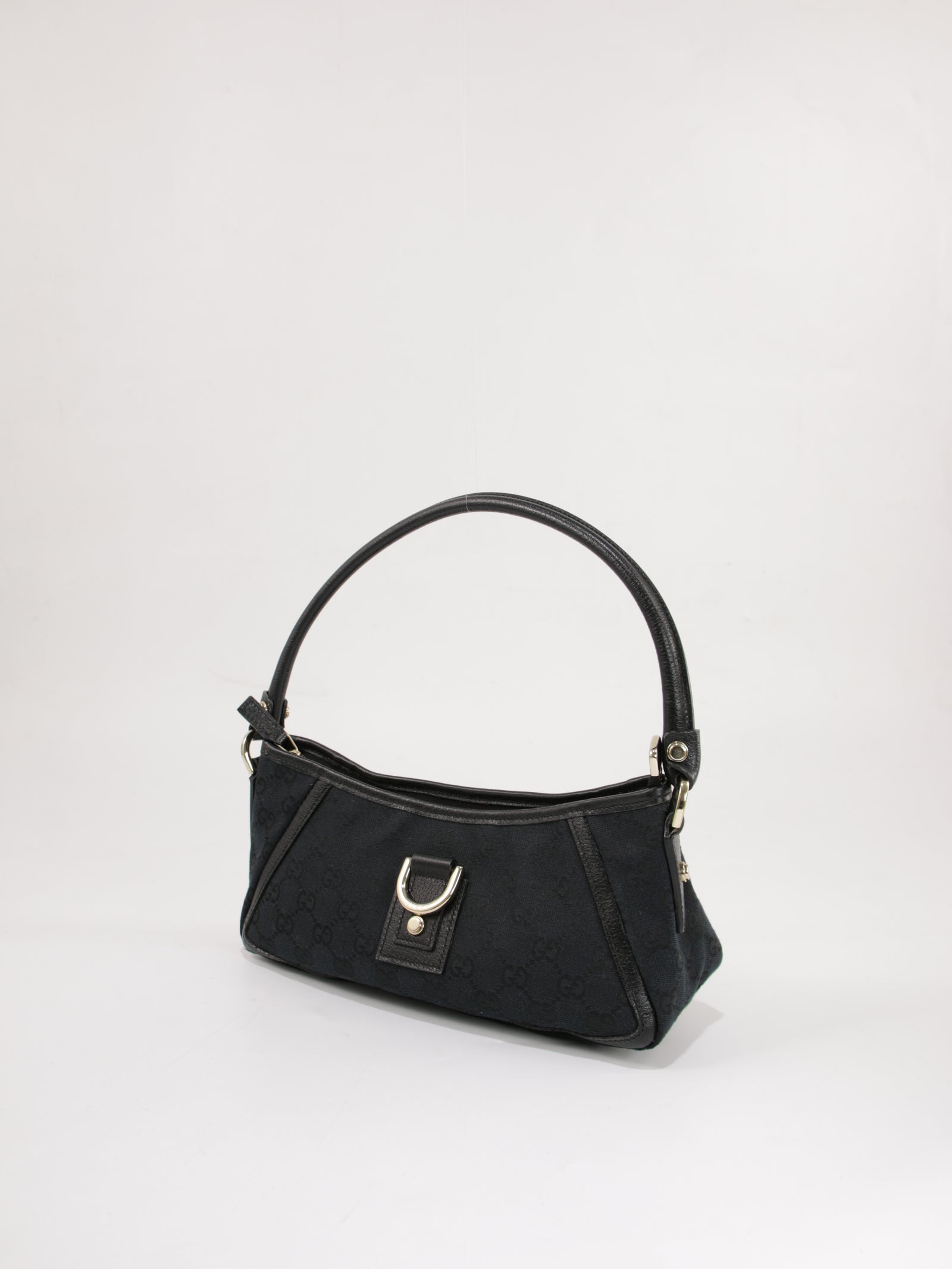 Abbey D-Ring Pochette