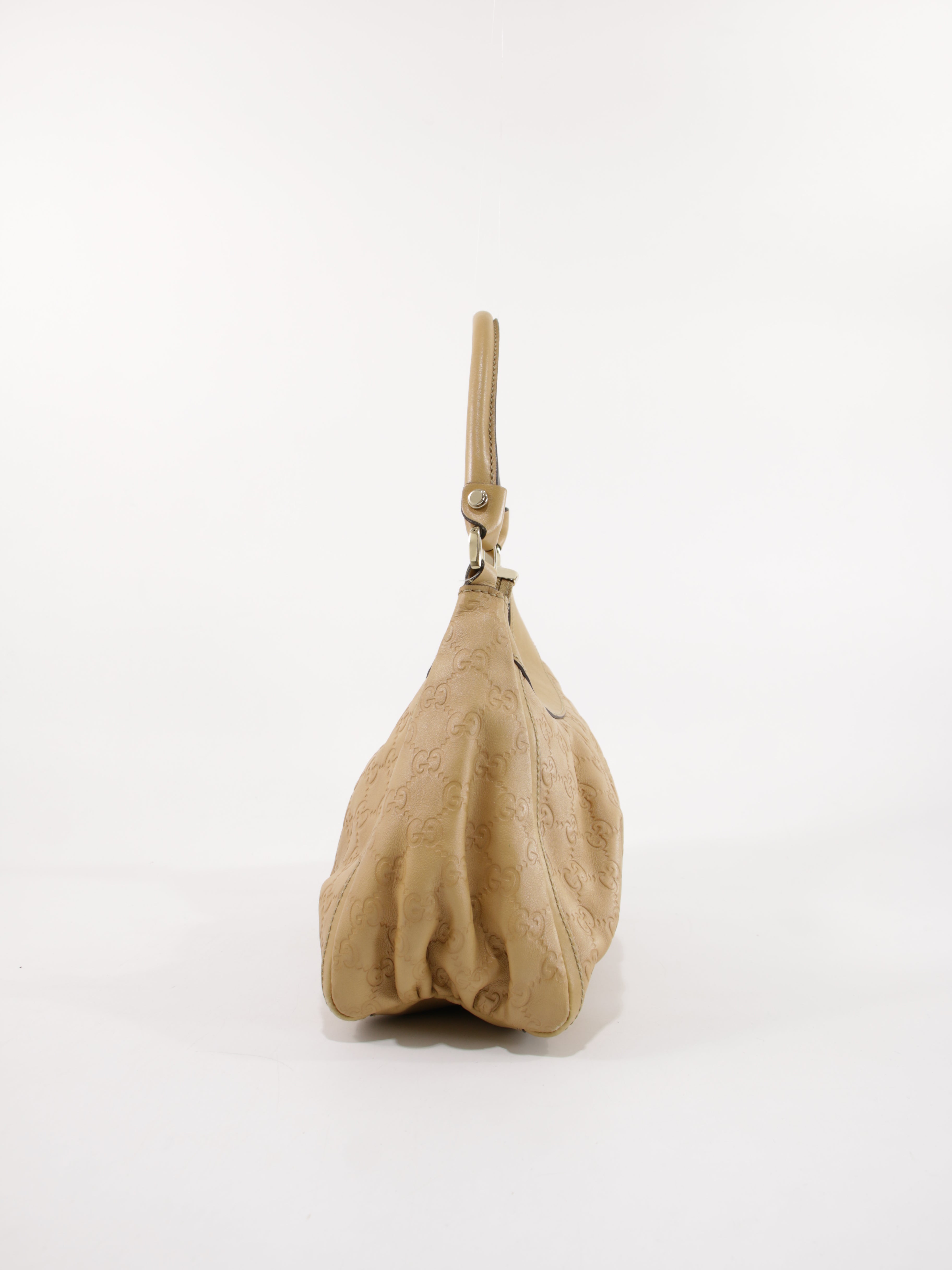 Abbey D-Ring Small