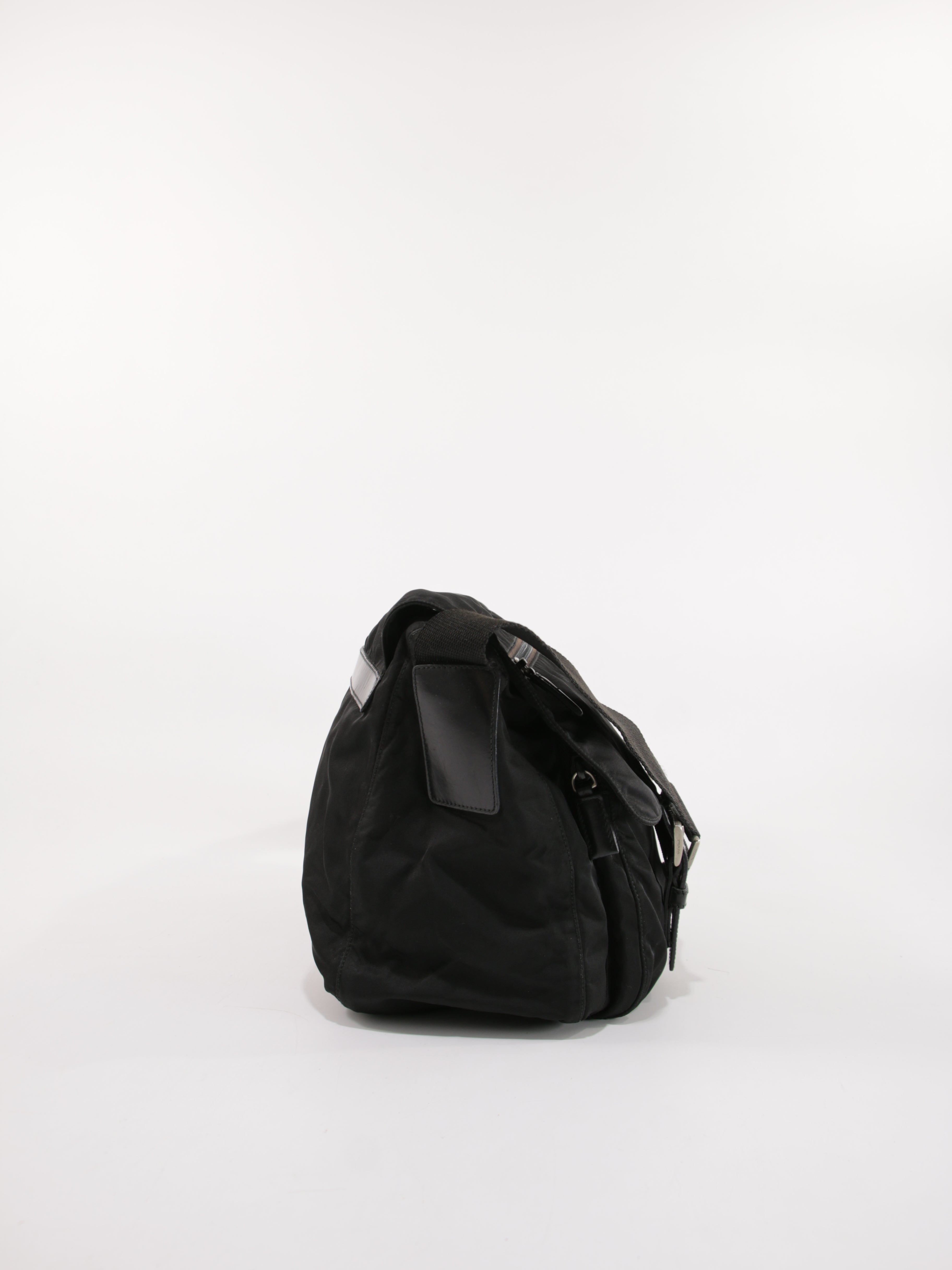 Double Buckle Messenger