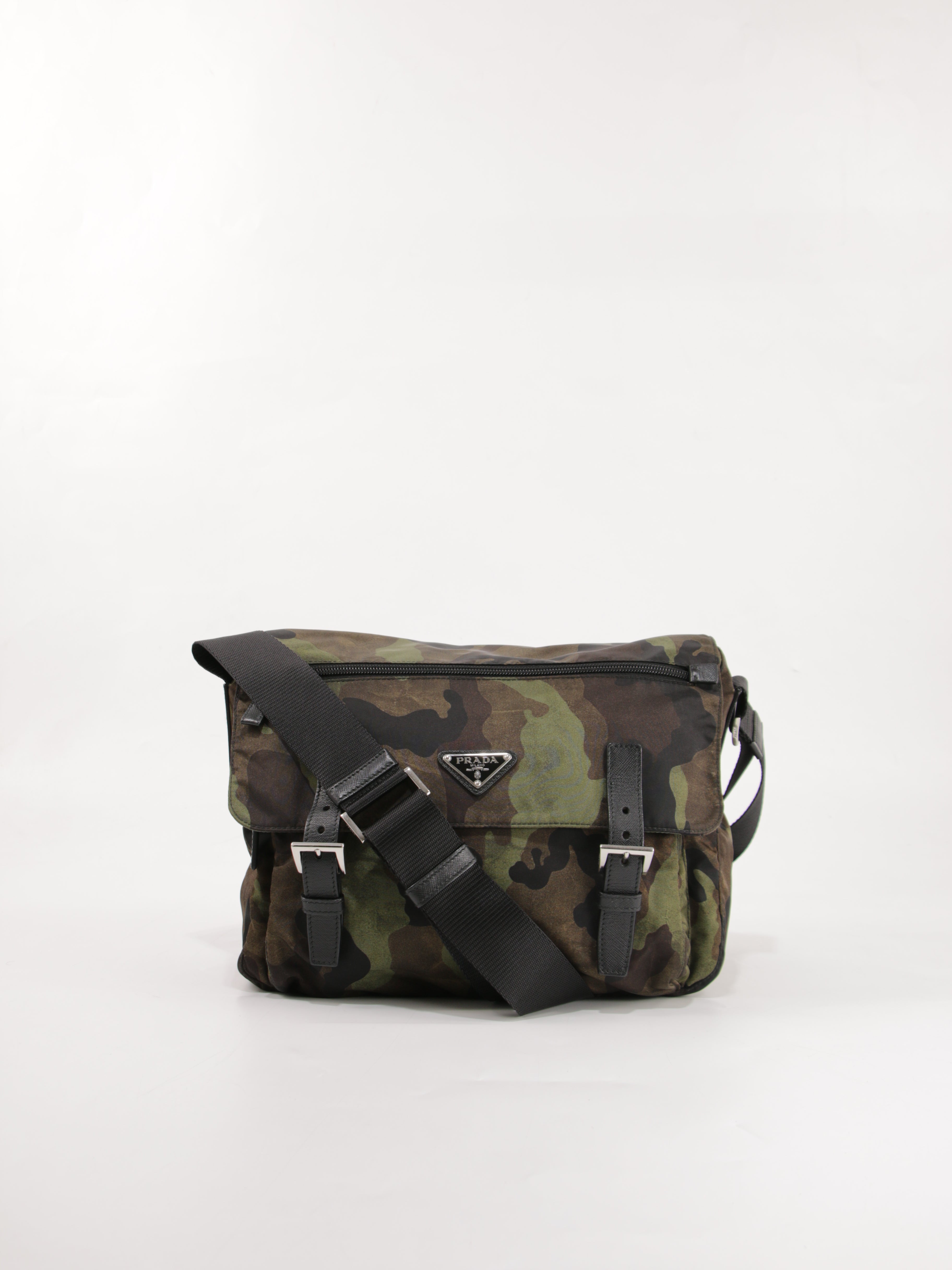 Double Buckle Messenger