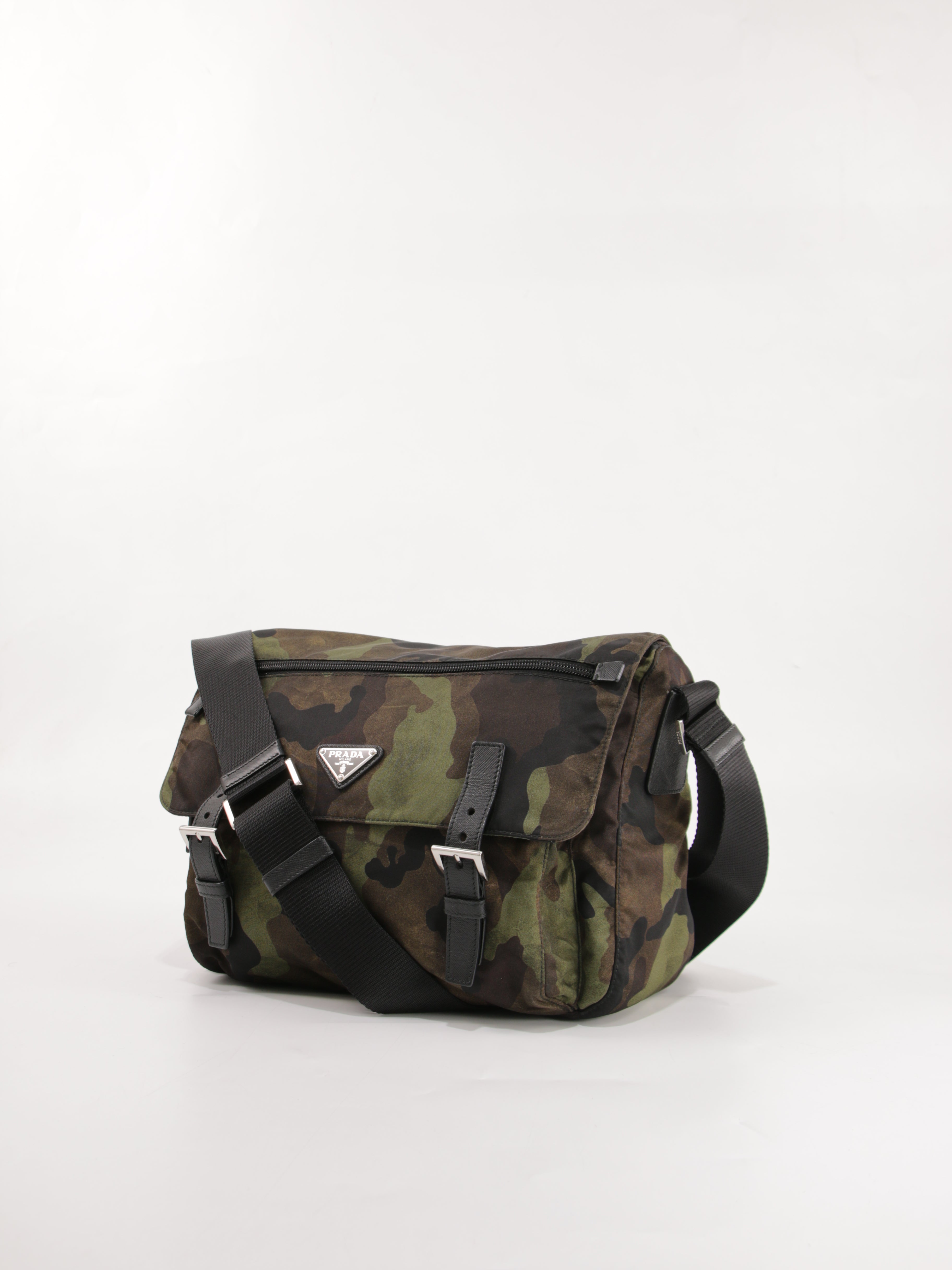 Double Buckle Messenger