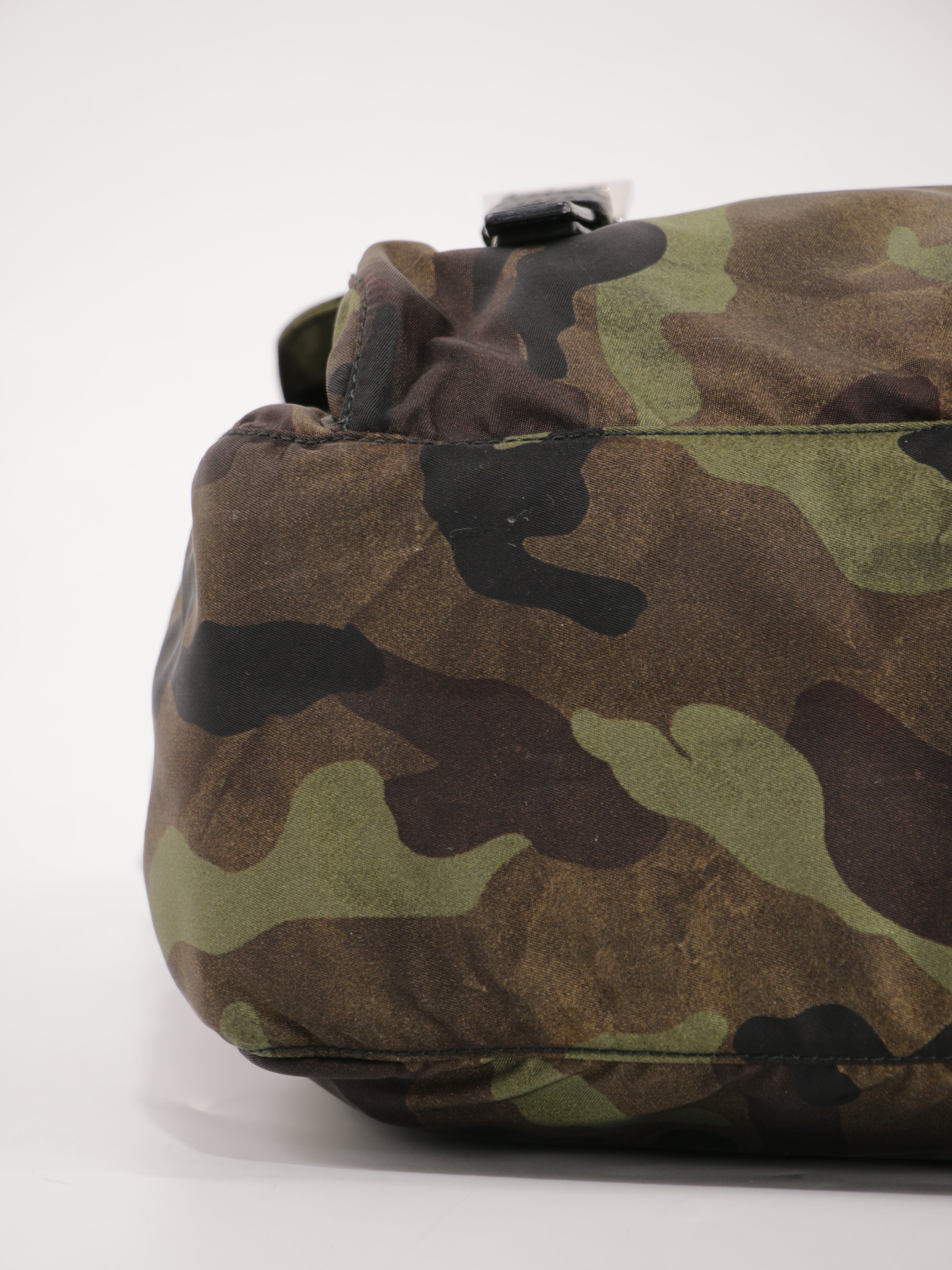Double Buckle Messenger