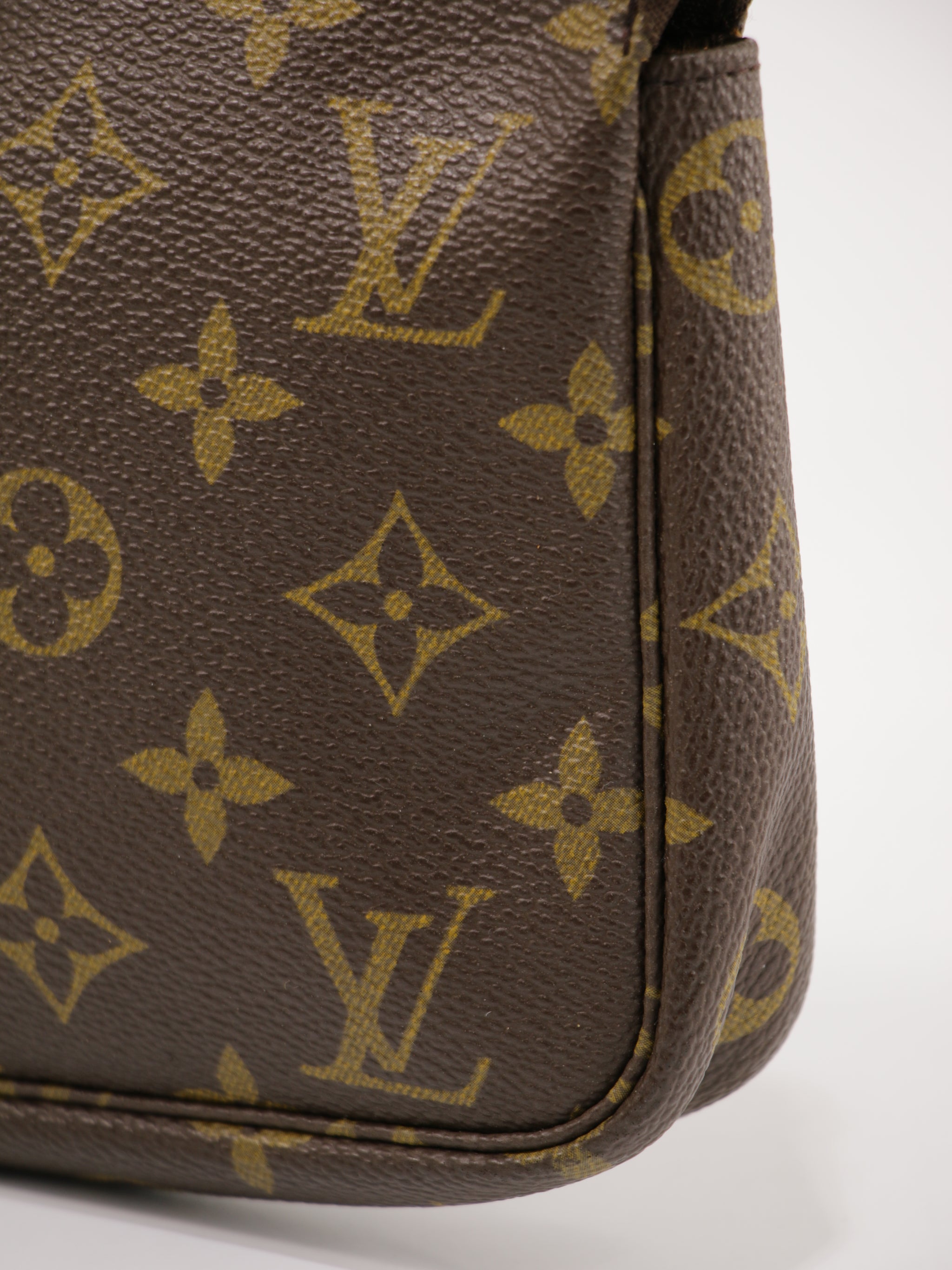 Accessories pochette