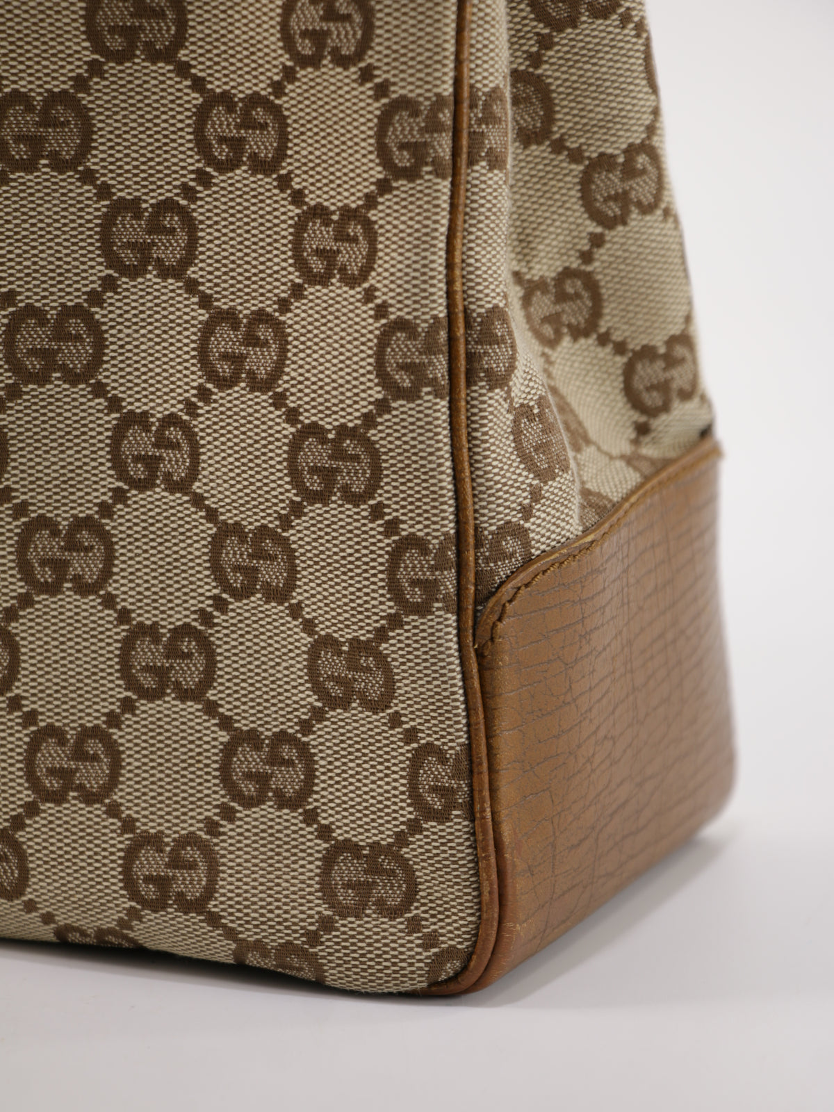Gucci Shoulder Bag