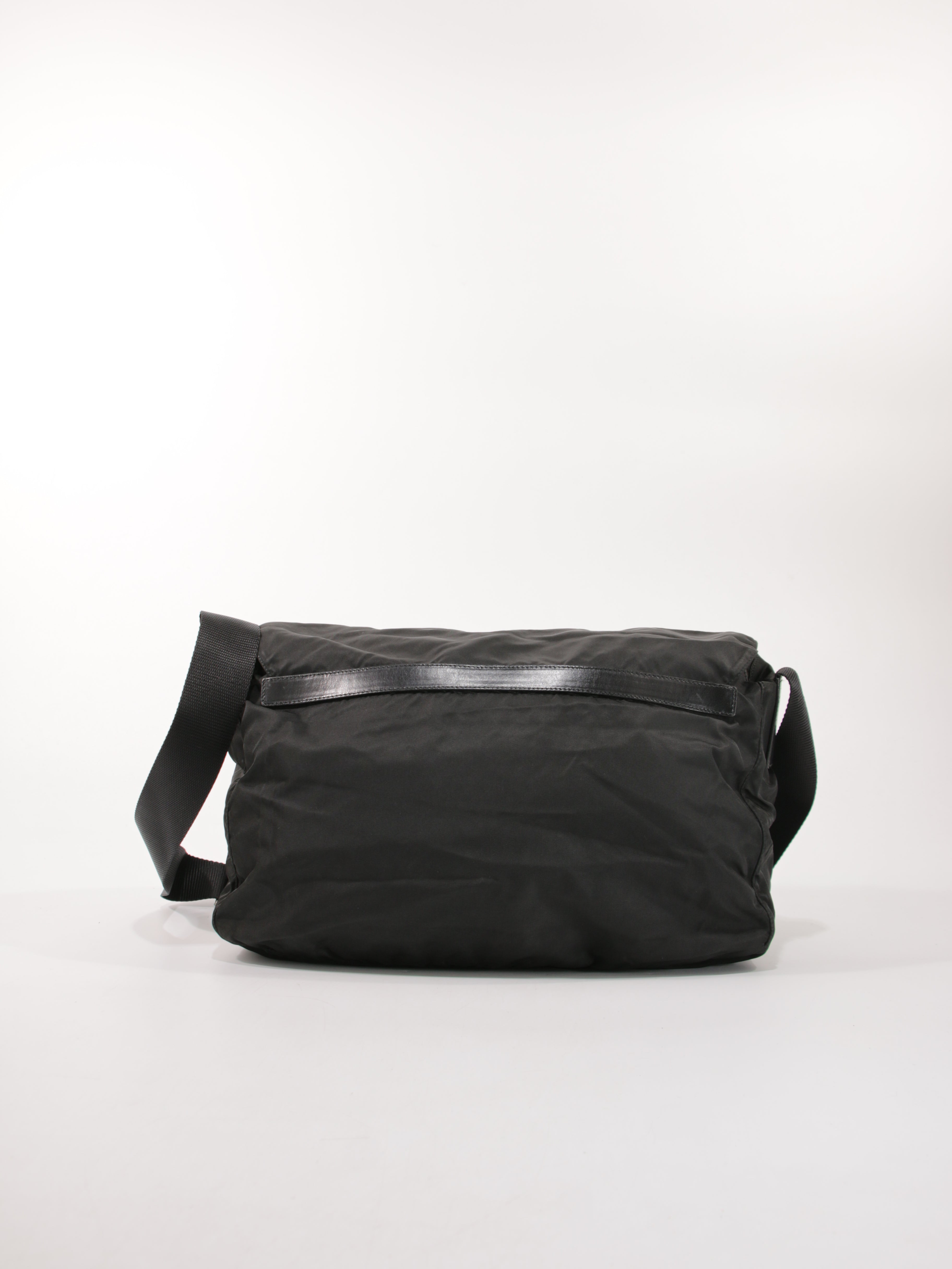 Double Buckle Messenger