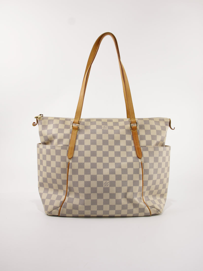 LOUIS VUITTON TÄYSIN MM
