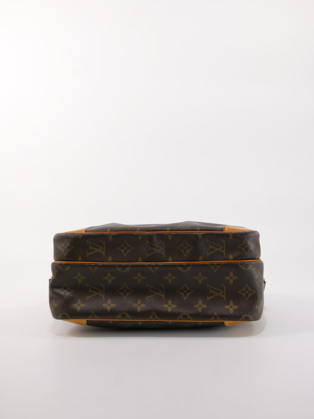 Louis Vuitton Nile PM