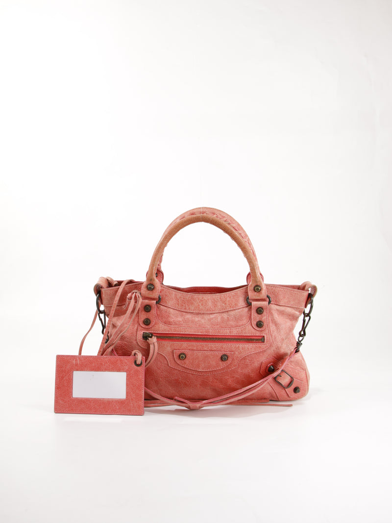 BALENCIAGA ENSIMMÄINEN