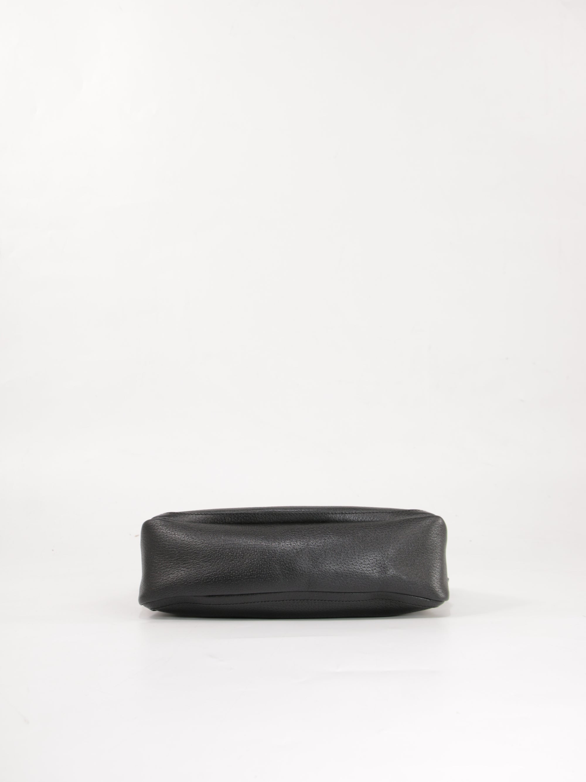 Abbey D-Ring Pochette