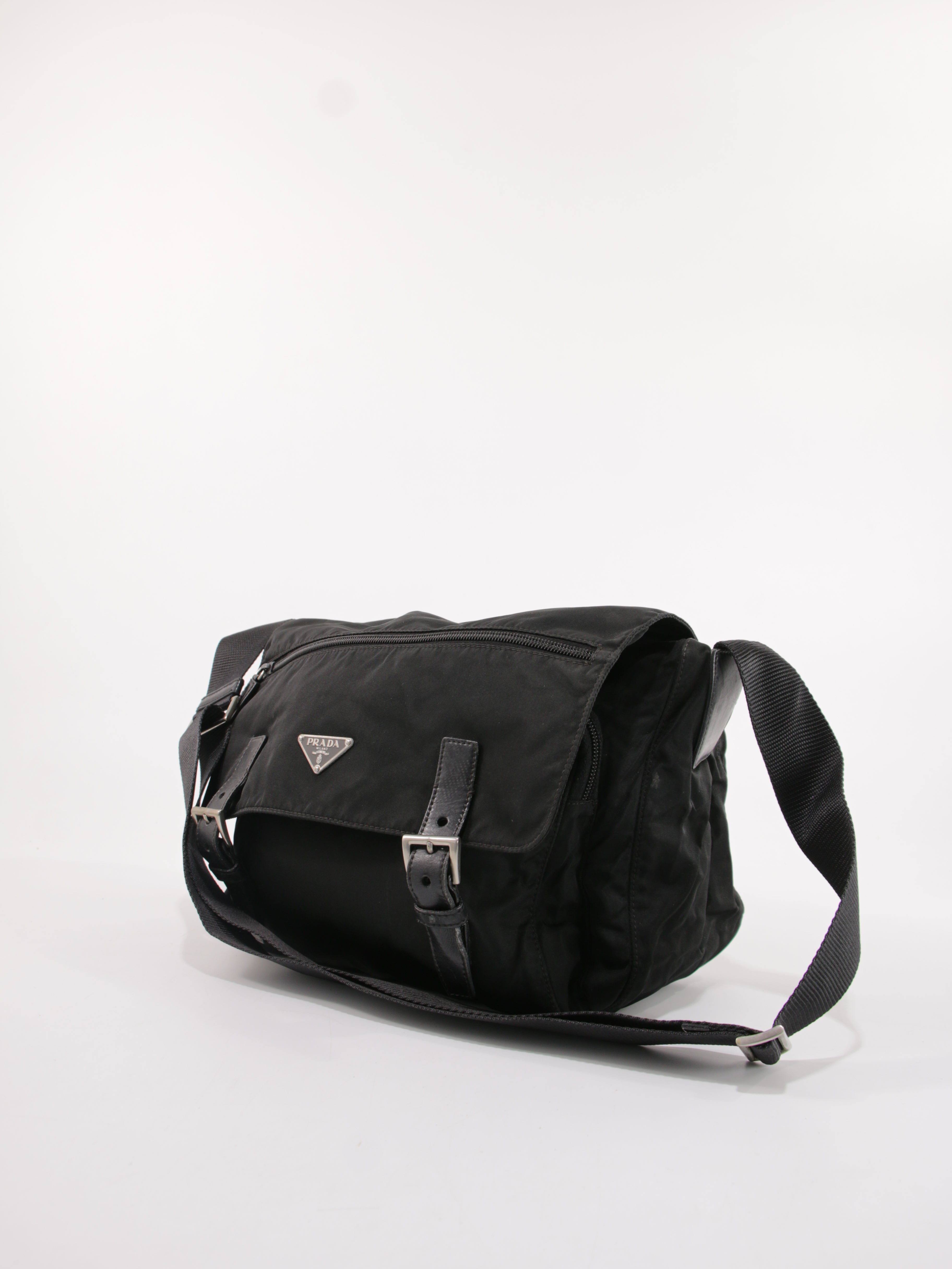 Double Buckle Messenger