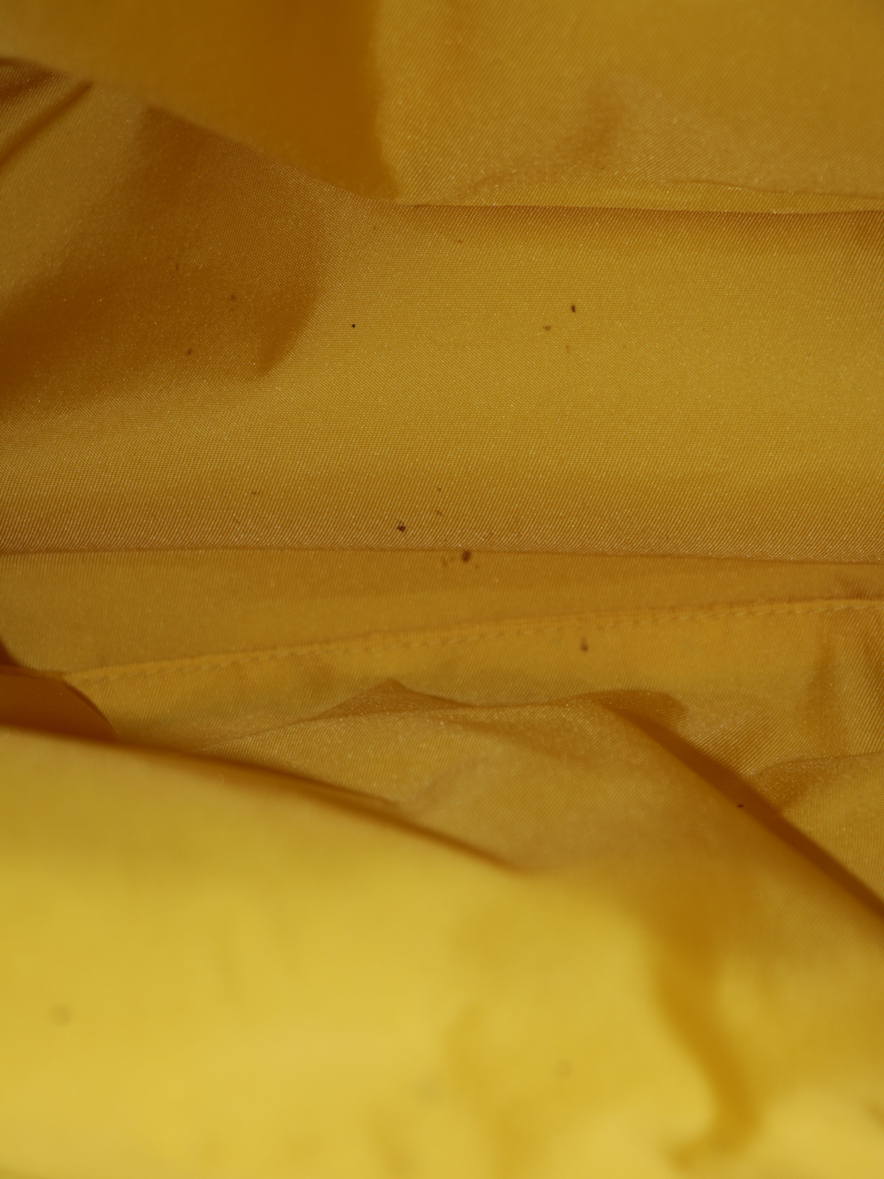 Medium New Travel Line Tote