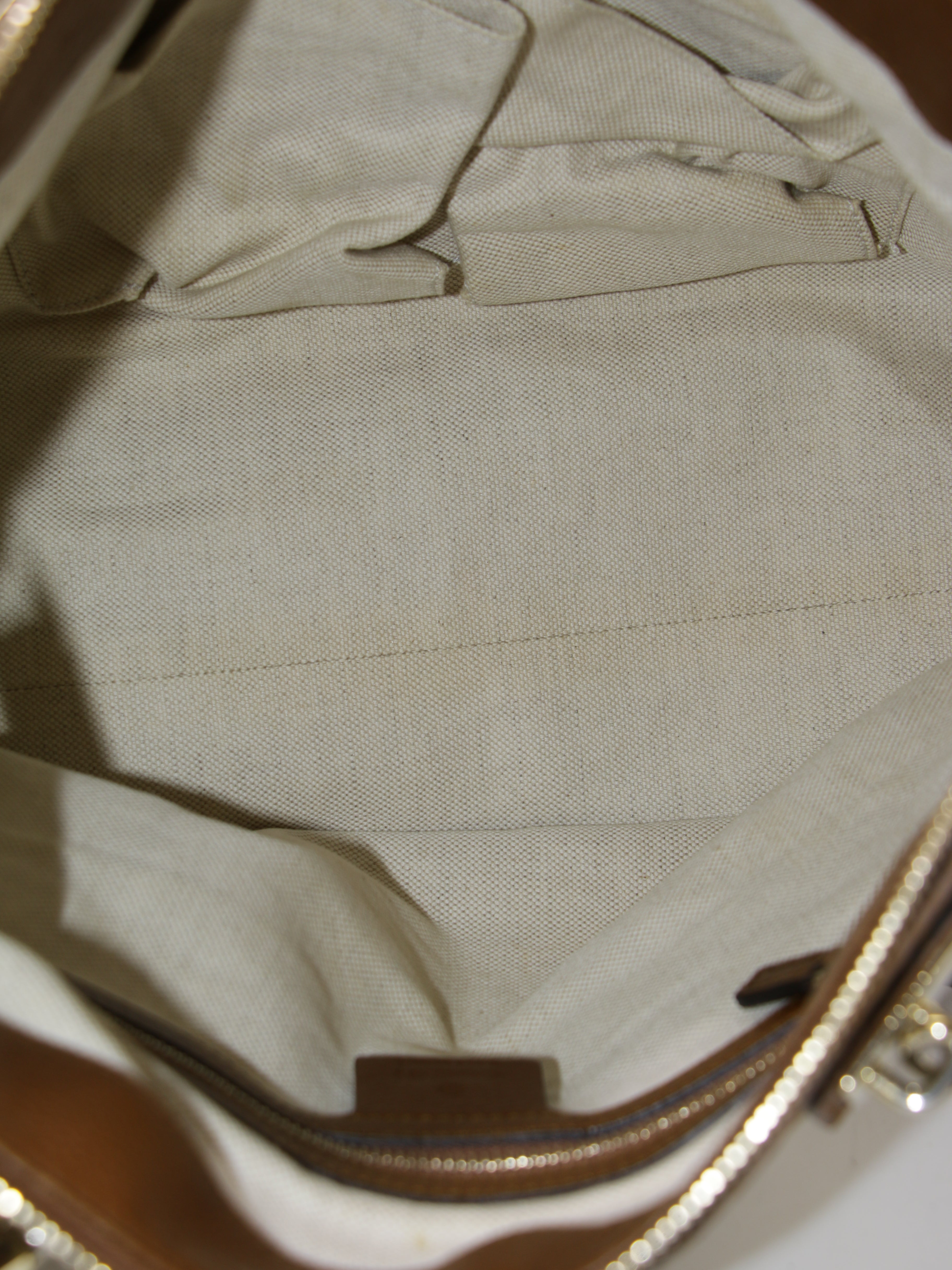 Gucci Shoulder Bag
