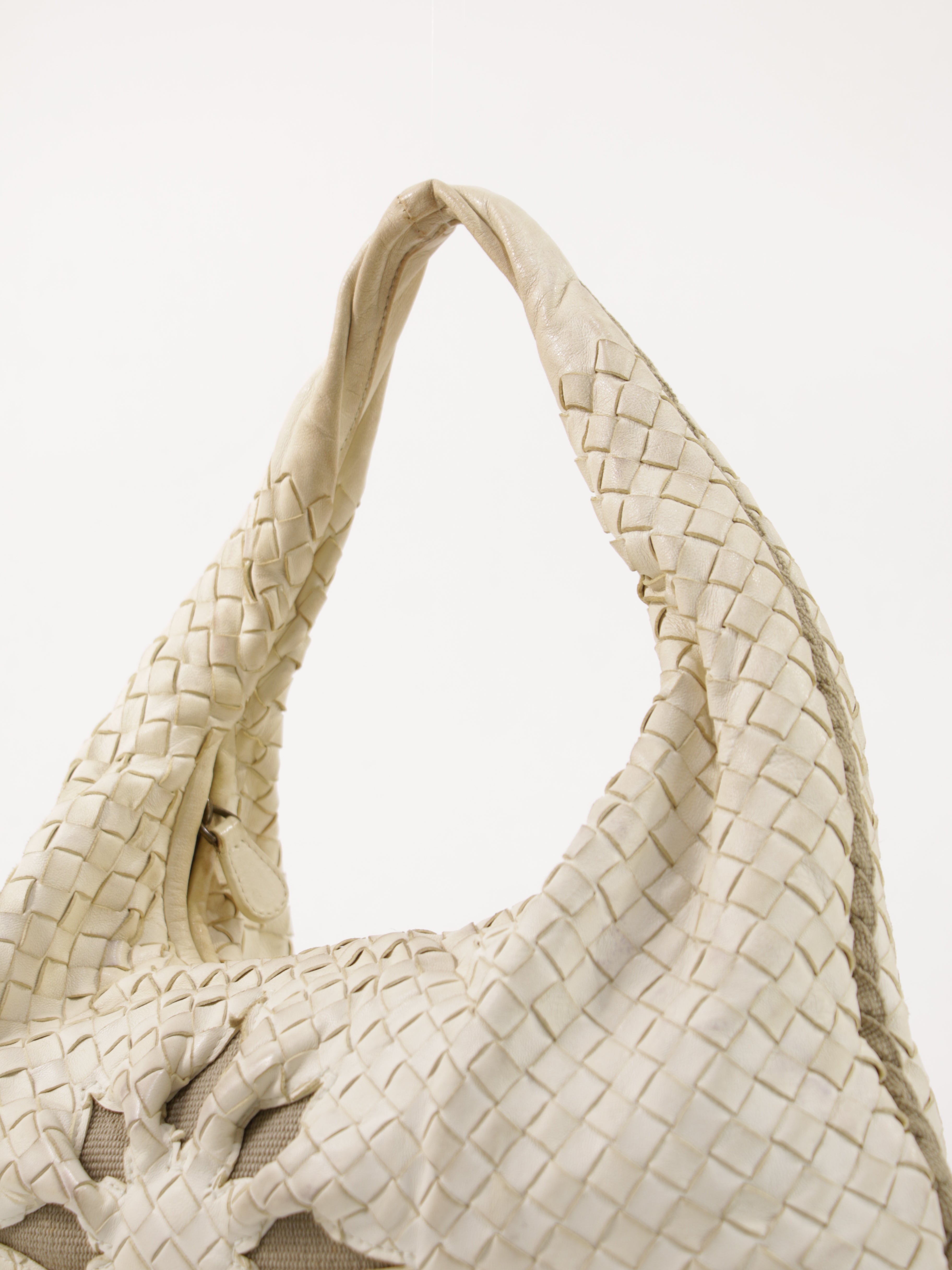 Medium Flower Hobo