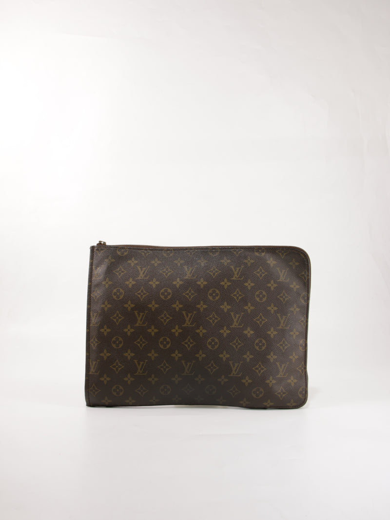 LOUIS VUITTON Tietokonekoteloita