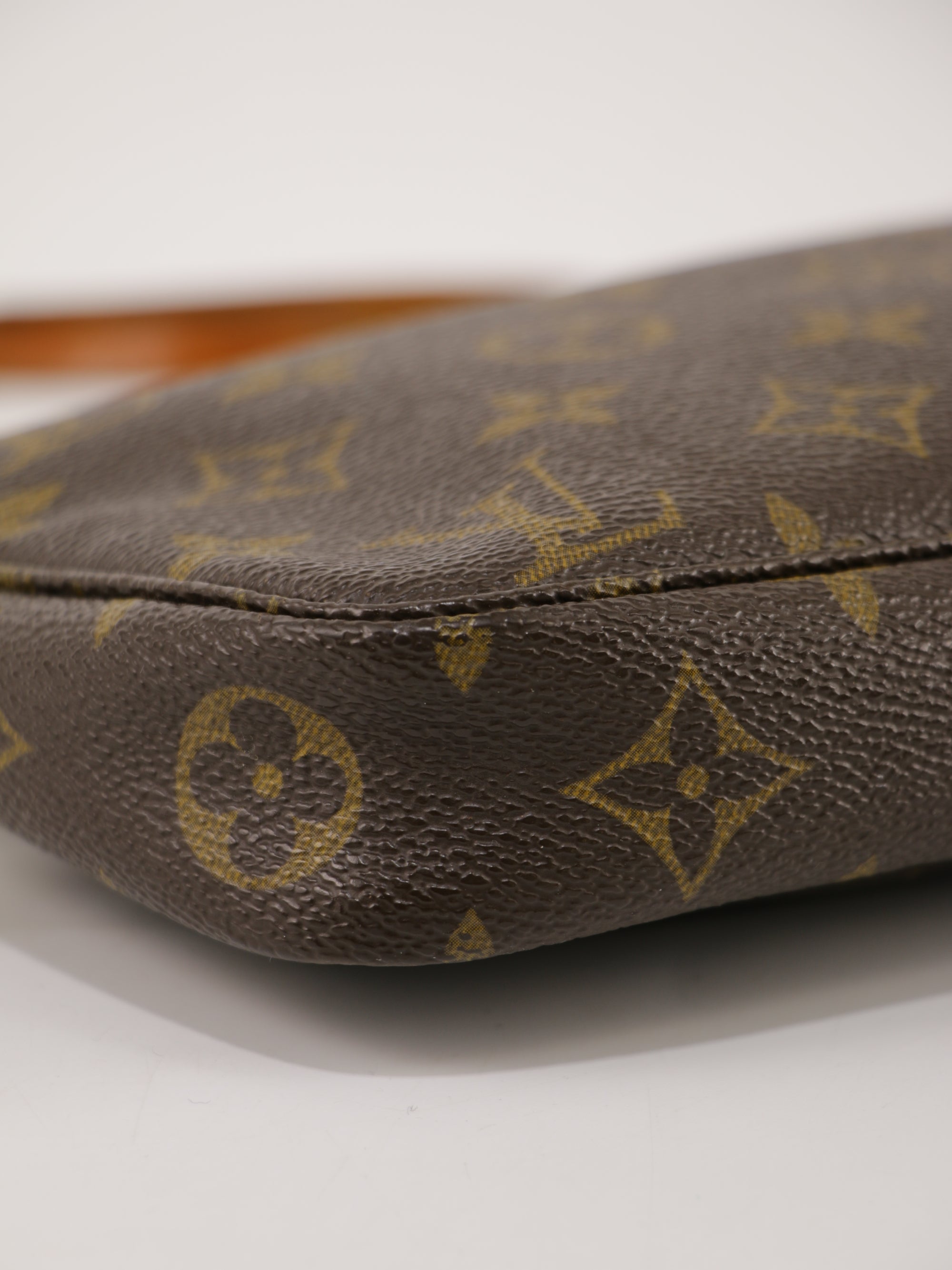 Accessories pochette