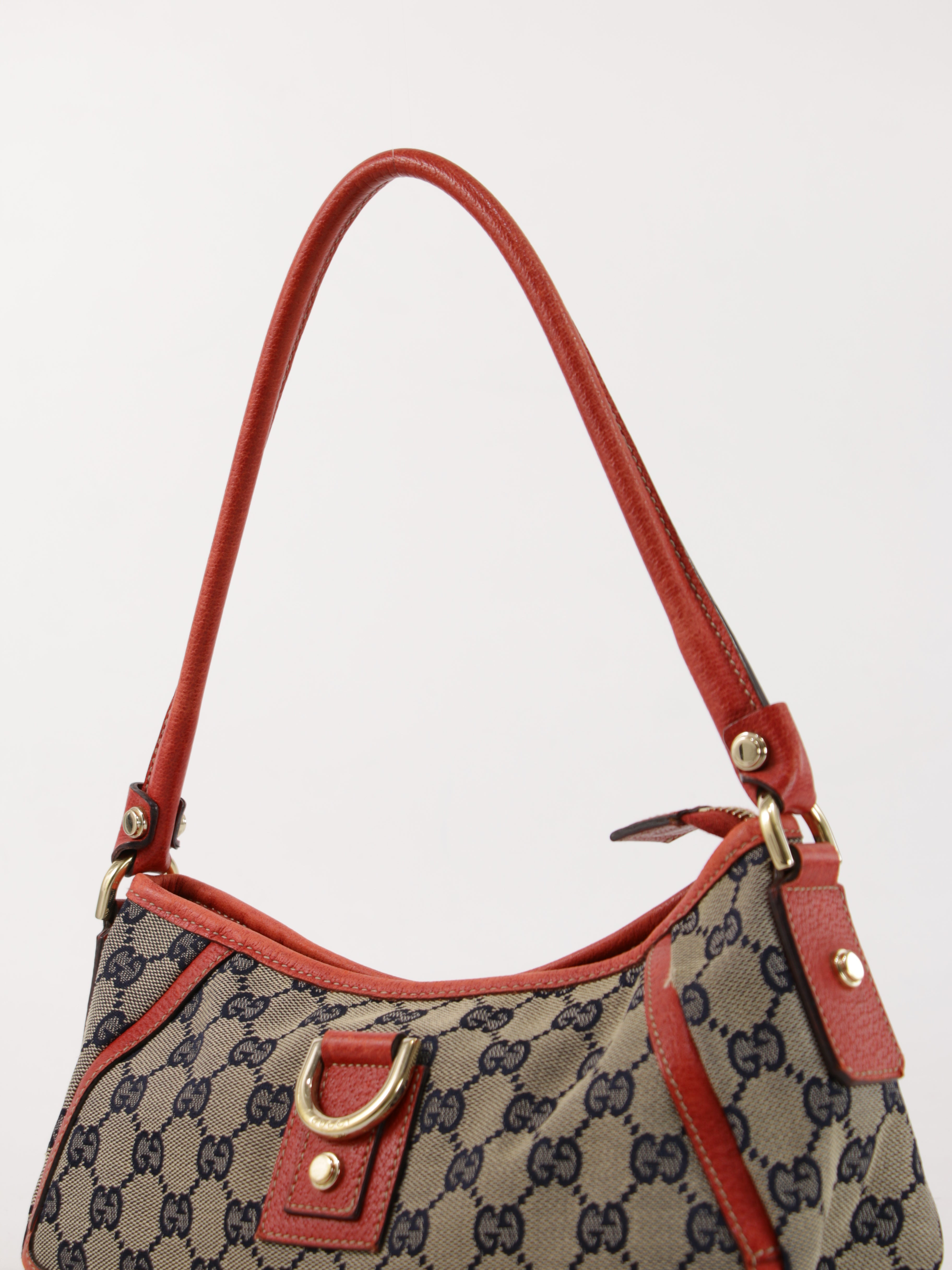 Gucci Abbey D-Ring Pochette