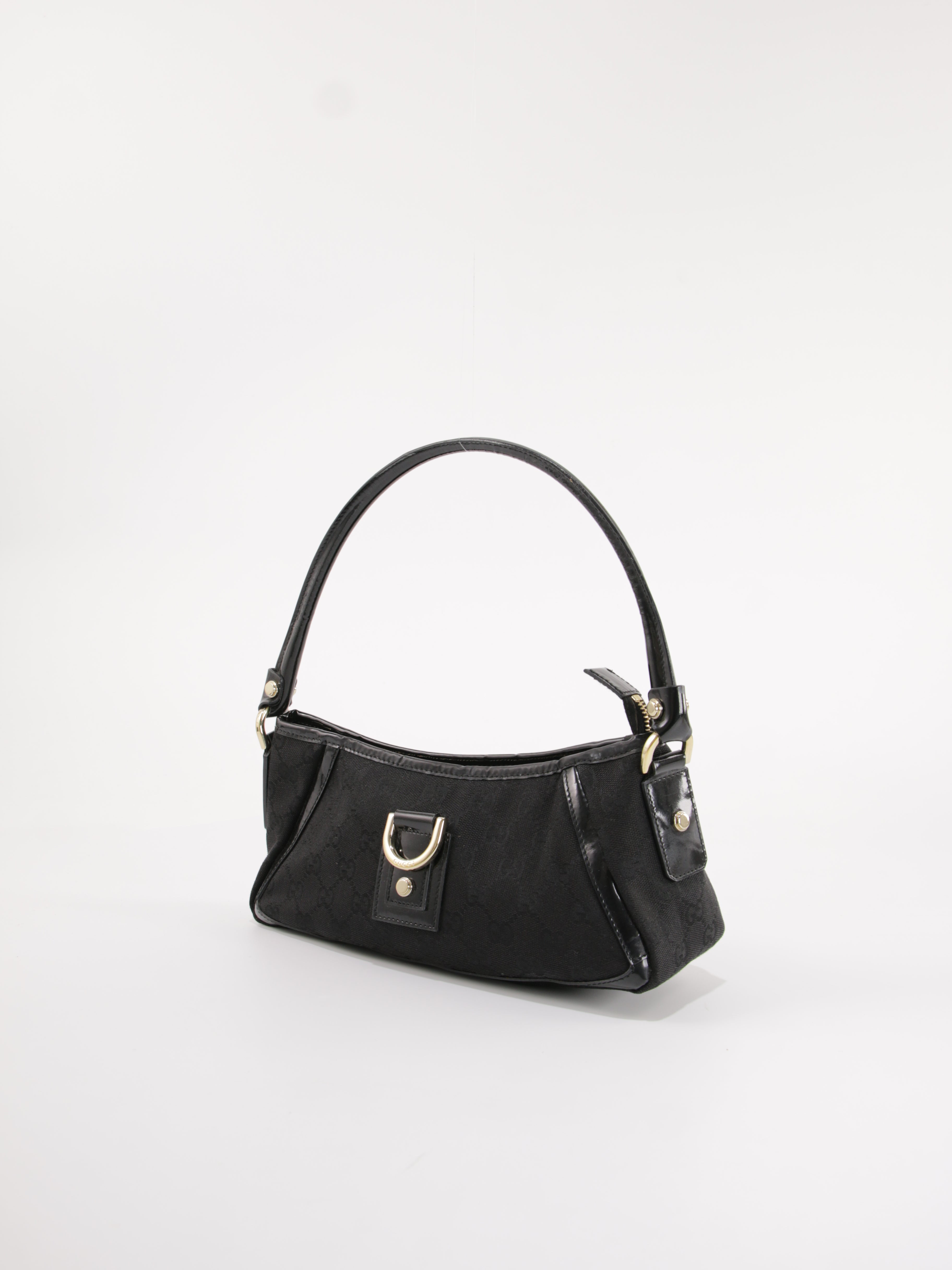 Abbey D-Ring Pochette