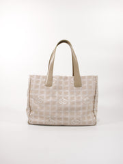 Medium New Travel Line Tote