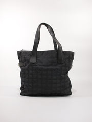 Large Travel Line Tote