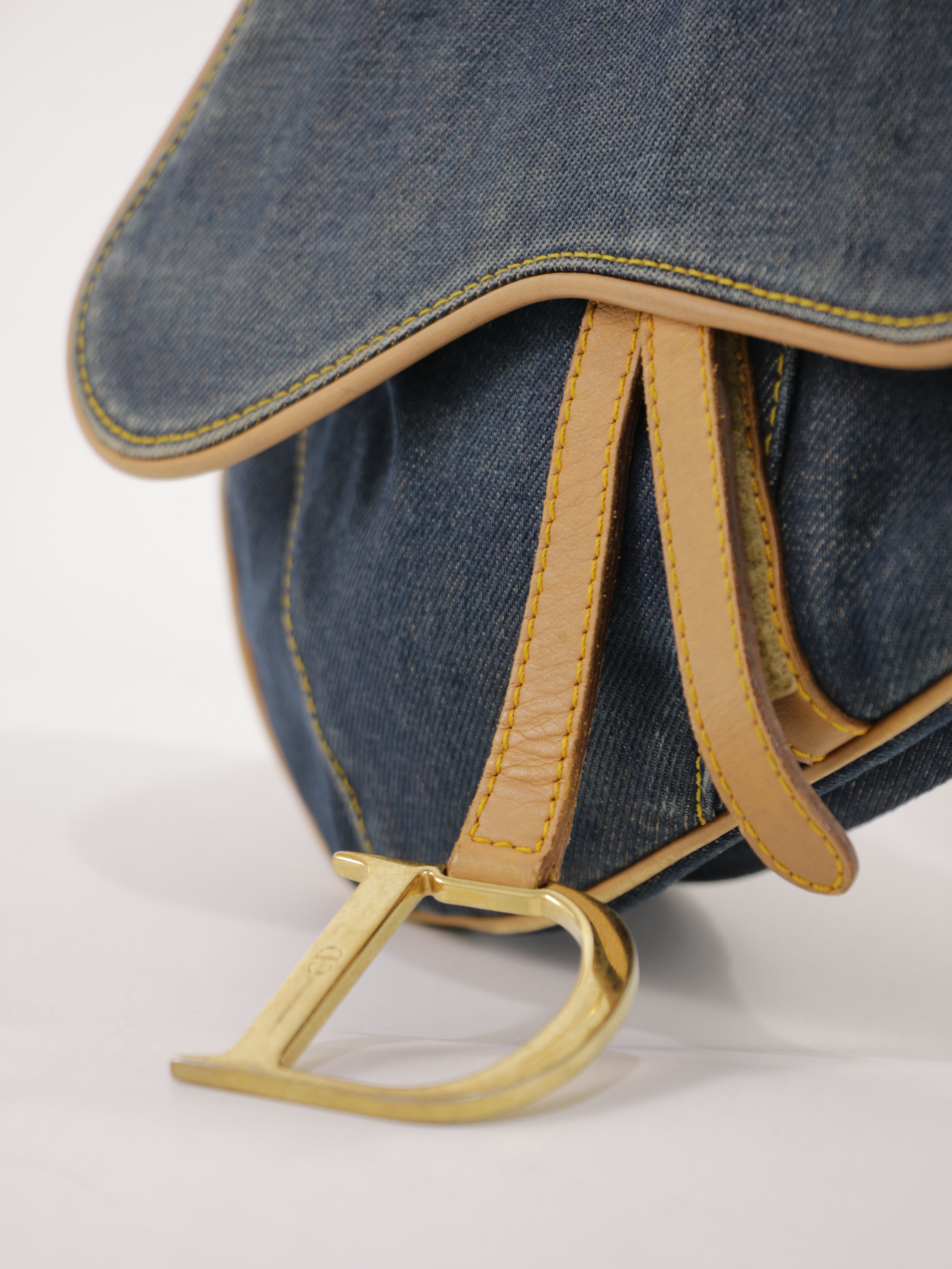 Saddle