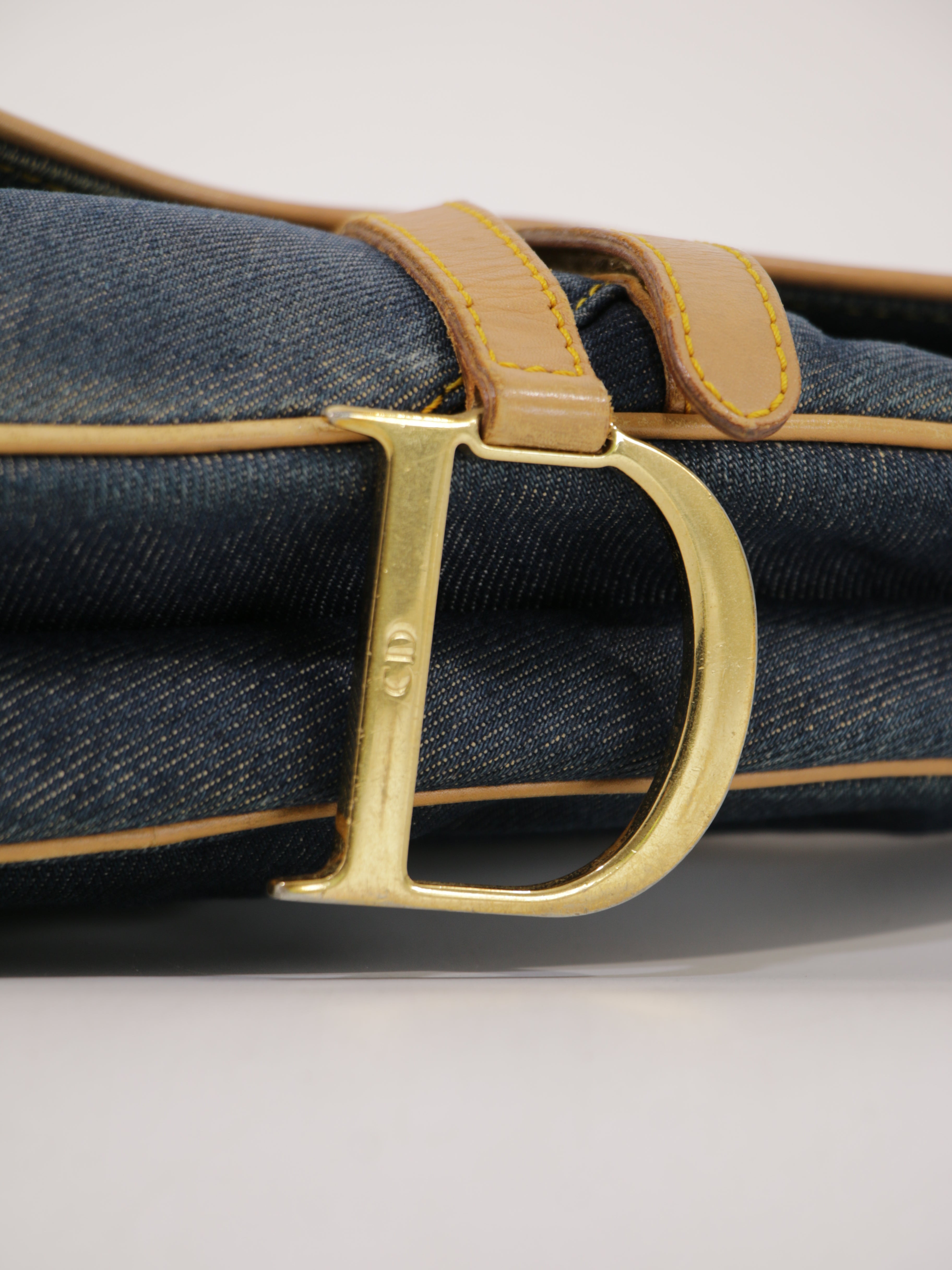 Saddle