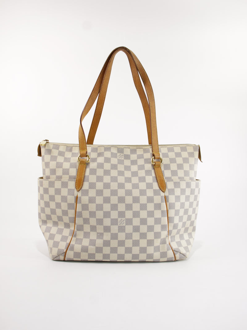 LOUIS VUITTON TÄYSIN MM