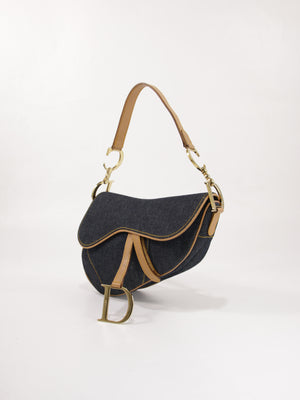 Saddle