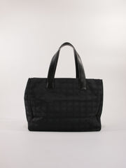 Medium New Travel Line Tote