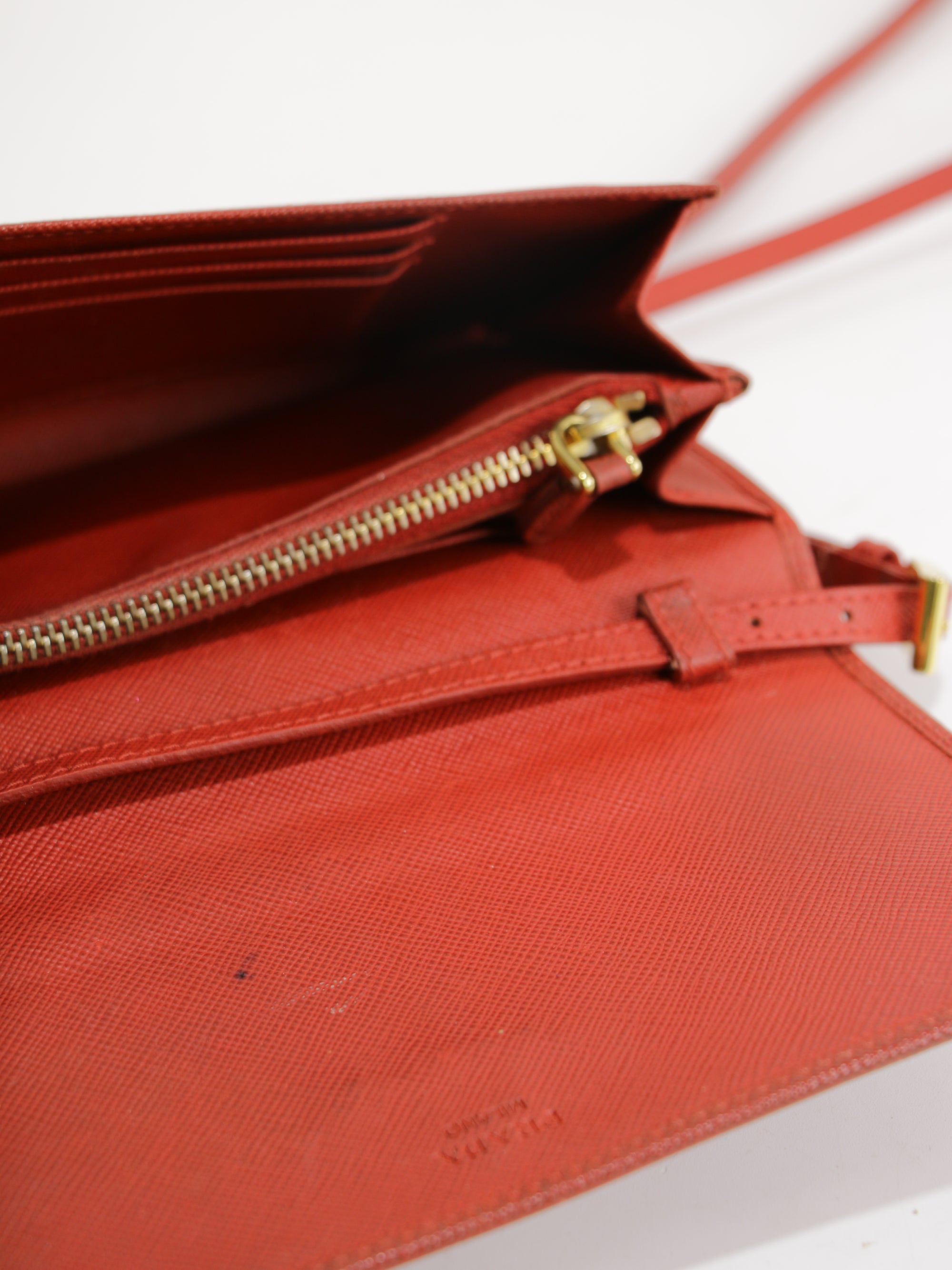 Crossbody bag