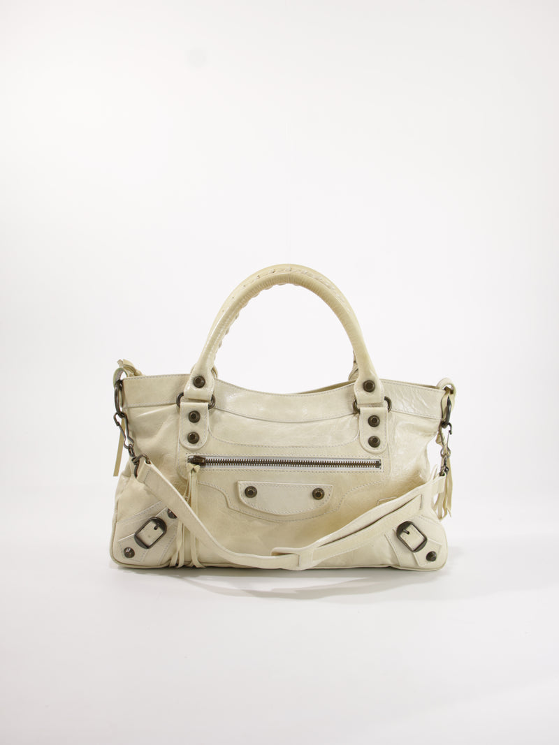 BALENCIAGA ENSIMMÄINEN