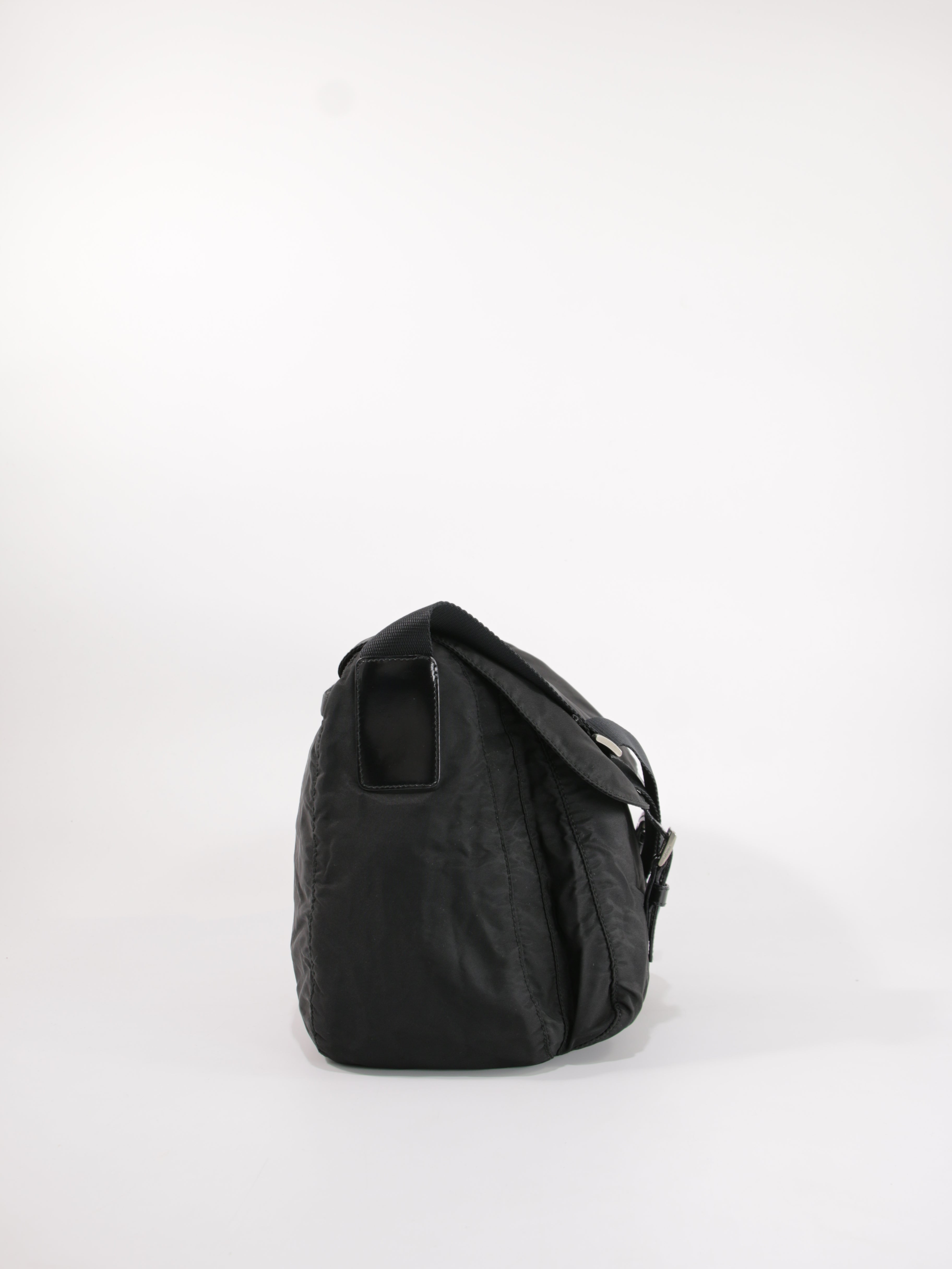 Double Buckle Messenger