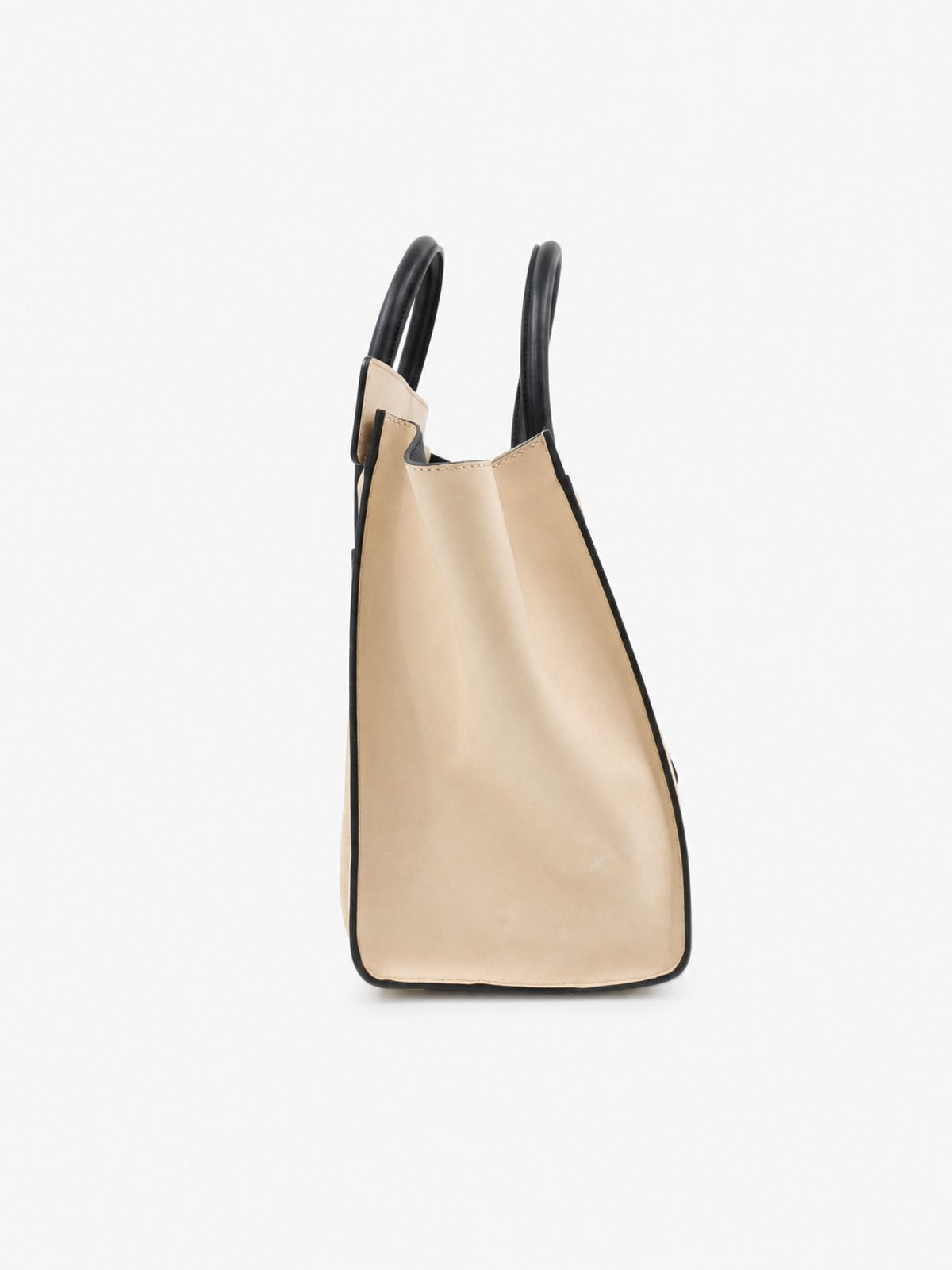 Medium Luggage